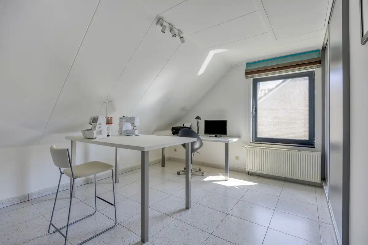 gezellige en lichtrijke villa op 9,50 are - 100 % instapklaar foto 30