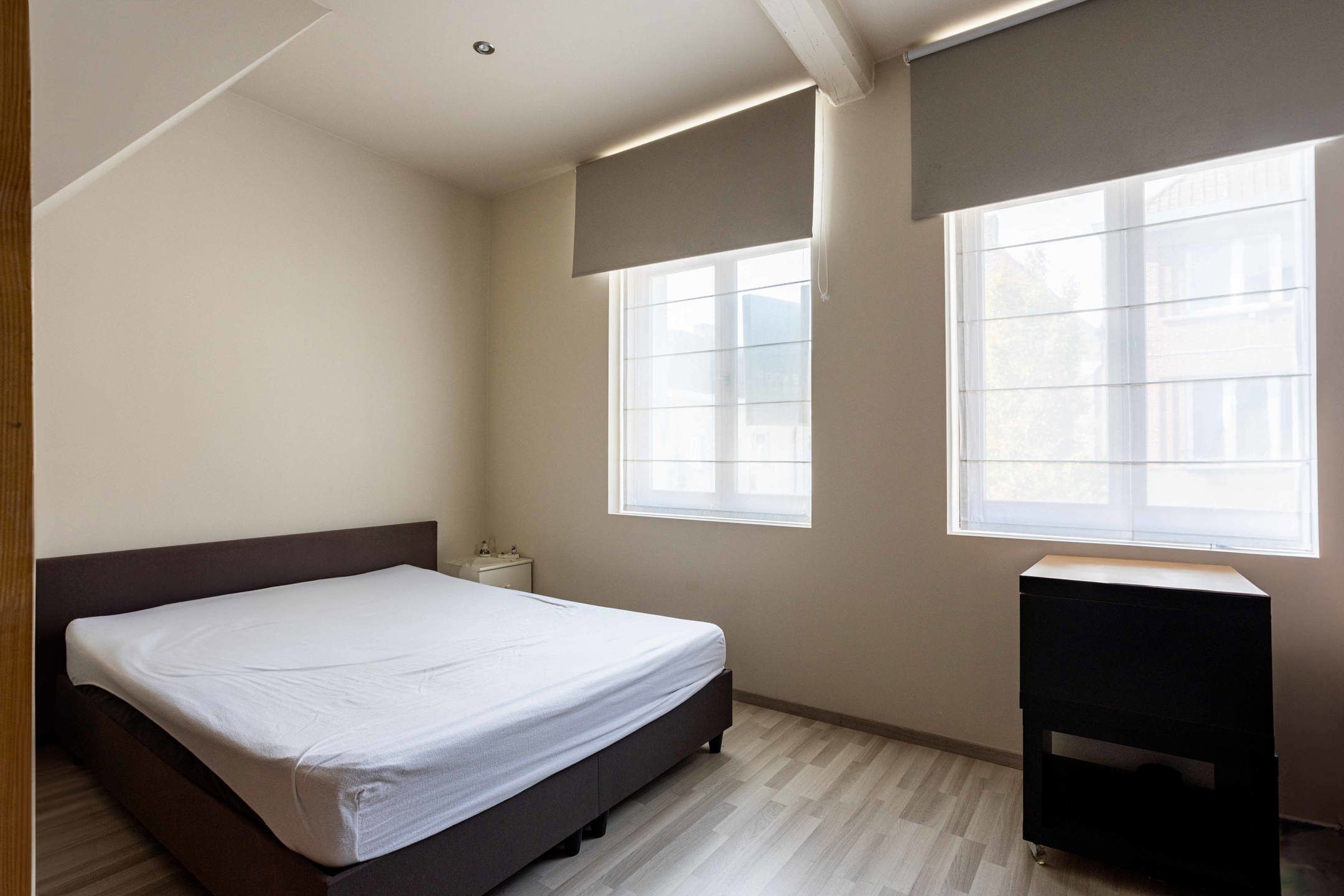 Energiezuinige, karaktervolle woning met 3slpks en stadstuin foto 12