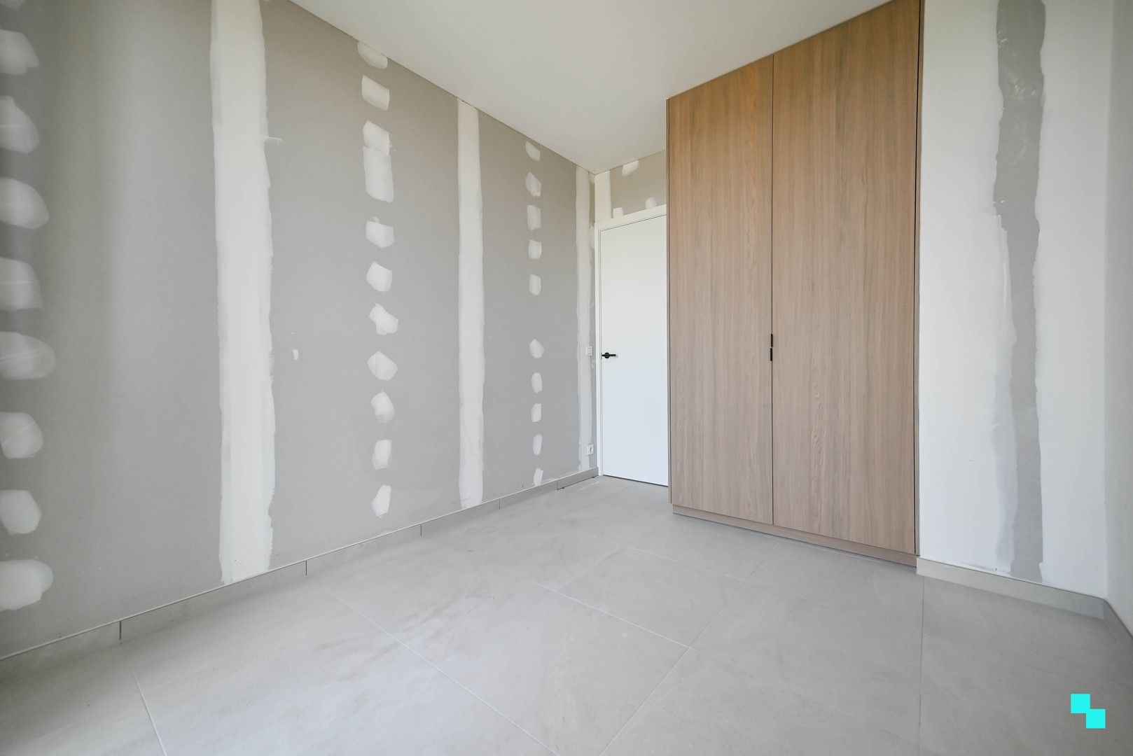 Hoekappartement in blok VI van residentie Blauwpoorte foto 15