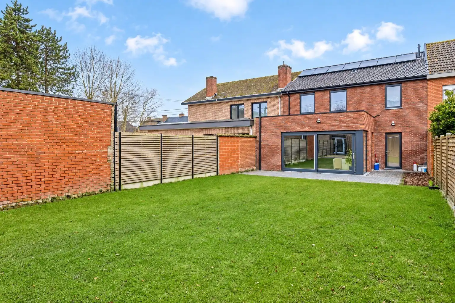 Ruime recente woning met home-office, 3 slaapkamers, tuin met uitweg & garage. (aankoop aan 2% mogelijk!) foto 25