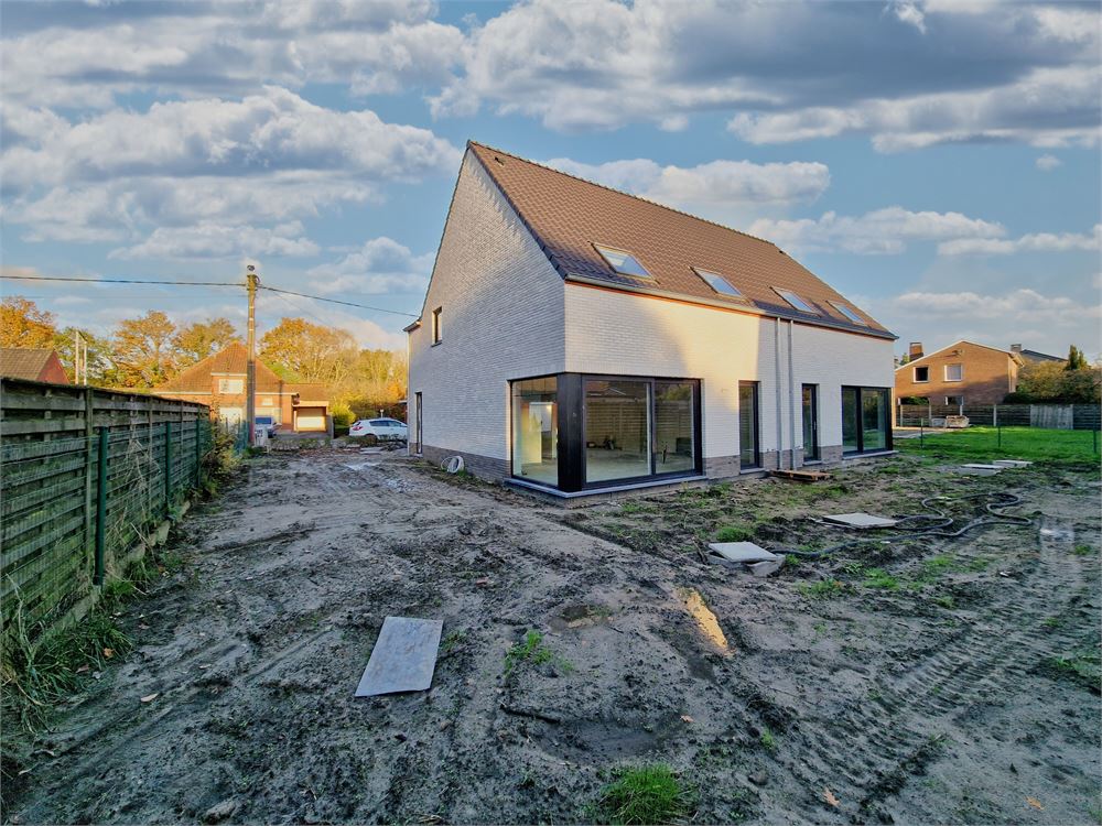 Topper! Energiezuinige woning met 4 slpks op toplocatie foto 13