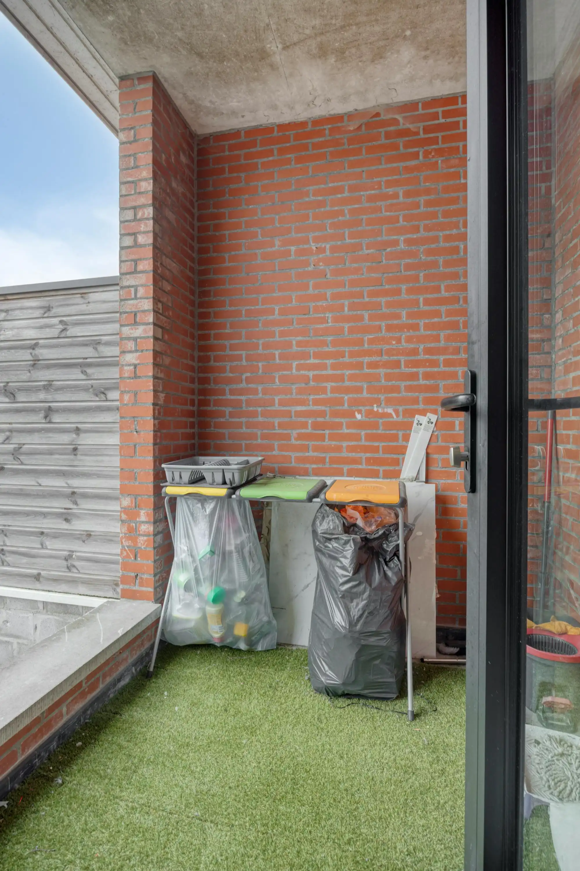 Bel-etage met leuke tuin te koop in Gooreind! foto 32
