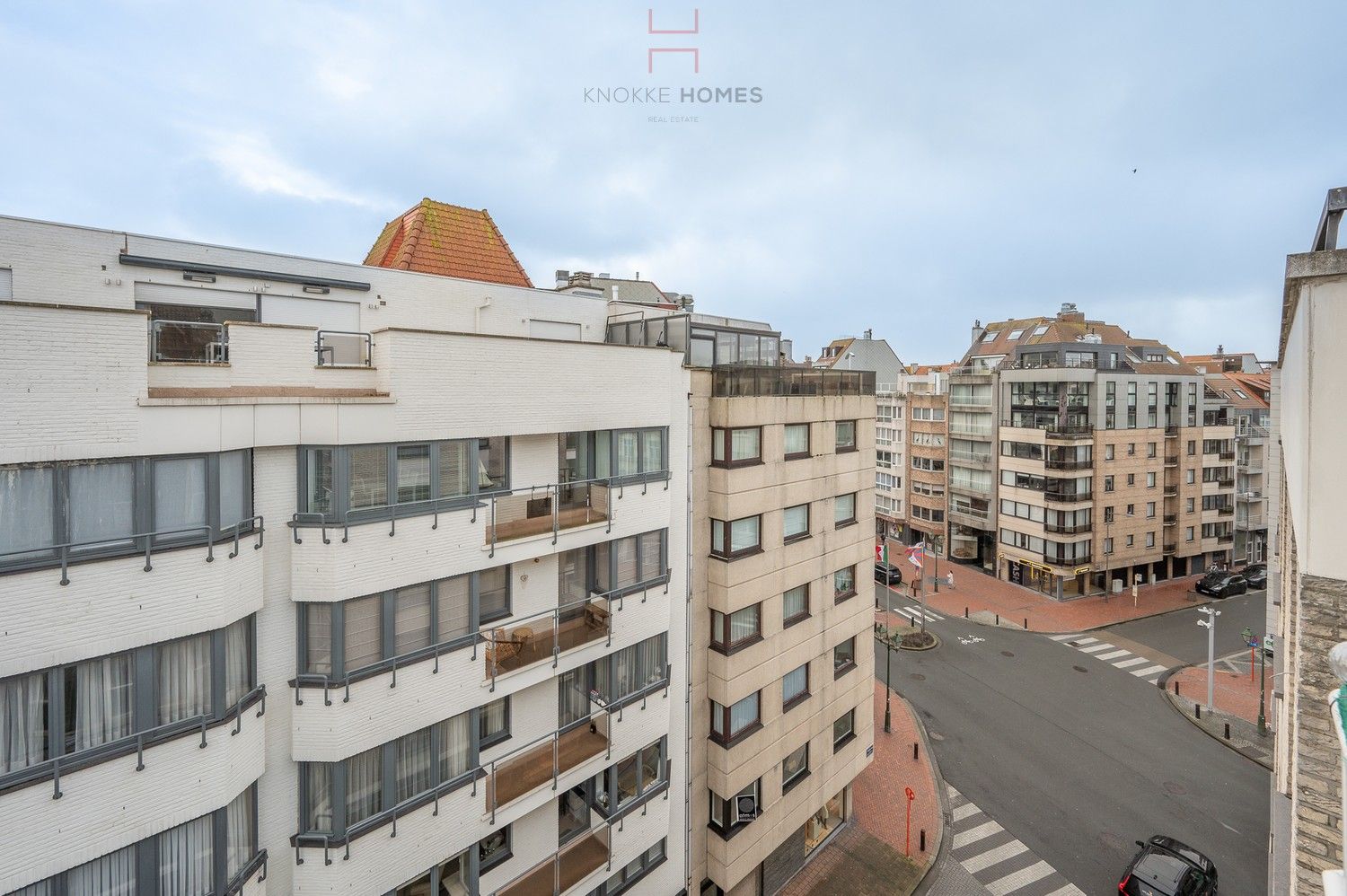 Duplex appartement in een kleinere residentie in het centrum van Knokke foto 6