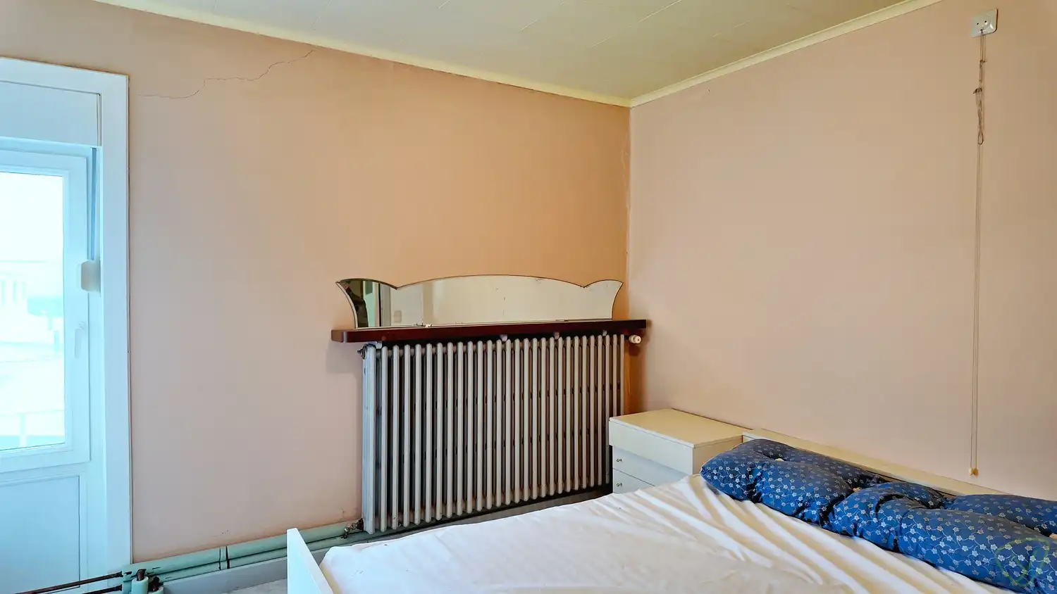 Verrassend ruime woning met 4 slaapkamers en garage foto 17