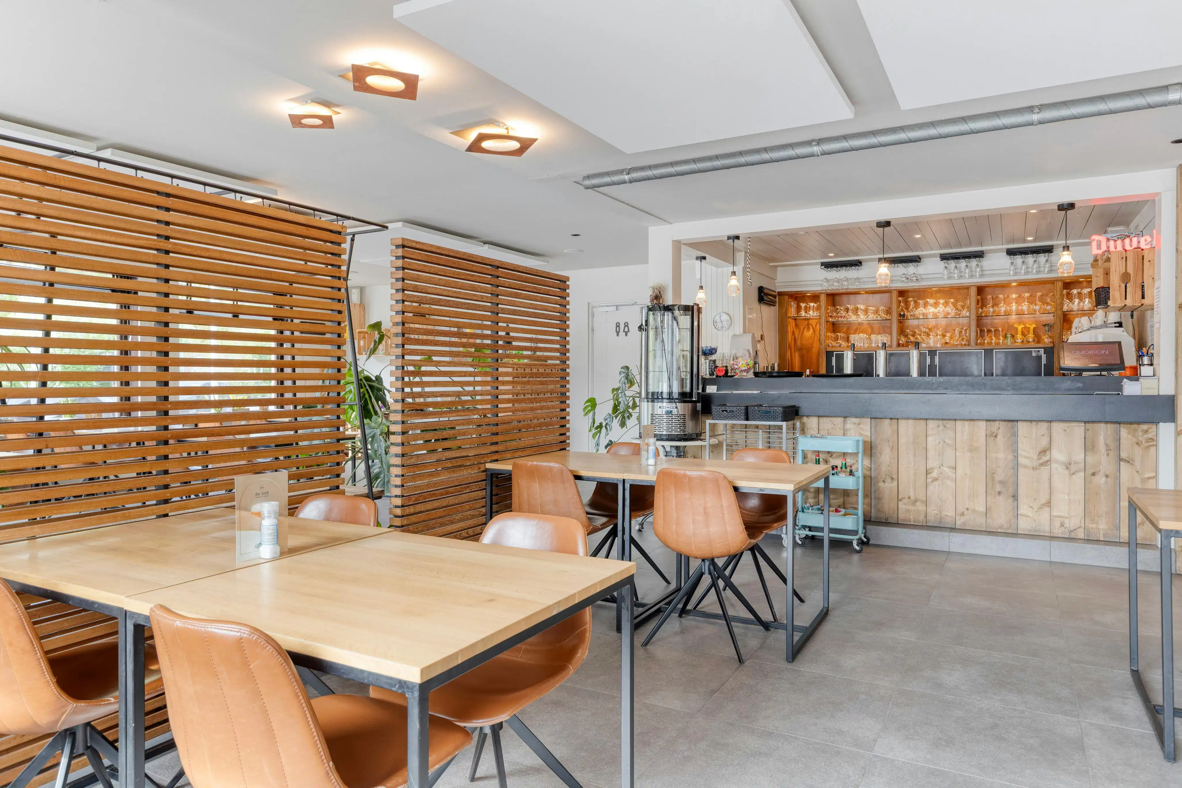 Handelspand met woonst te koop in centrum Landegem foto 6