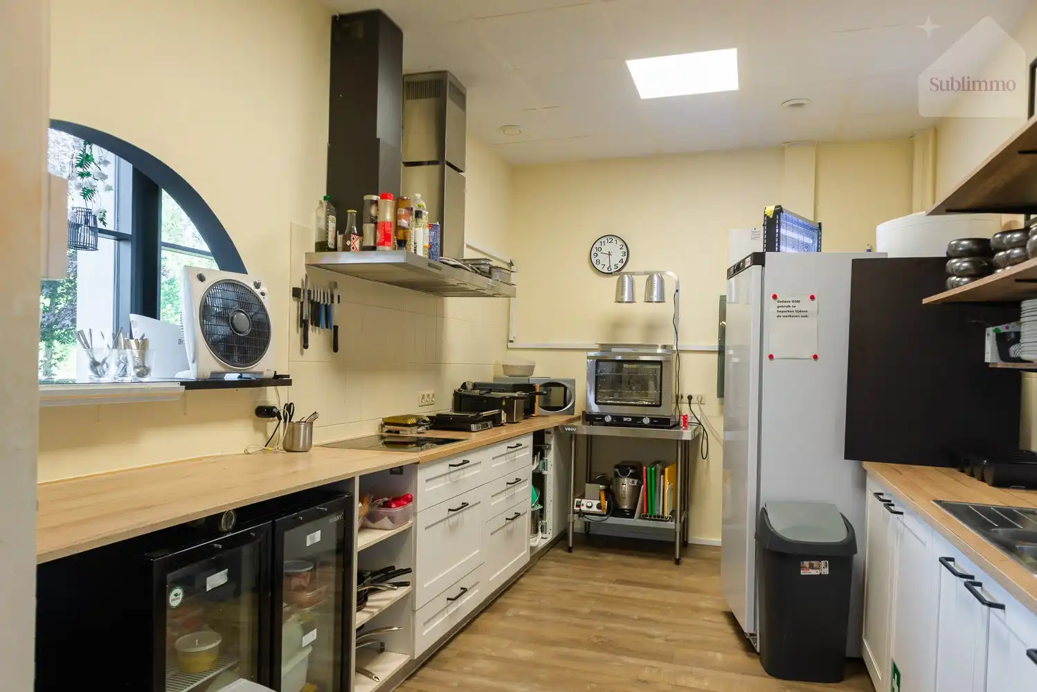 Commercieel handelspand op toplocatie in hartje Oostham foto 14