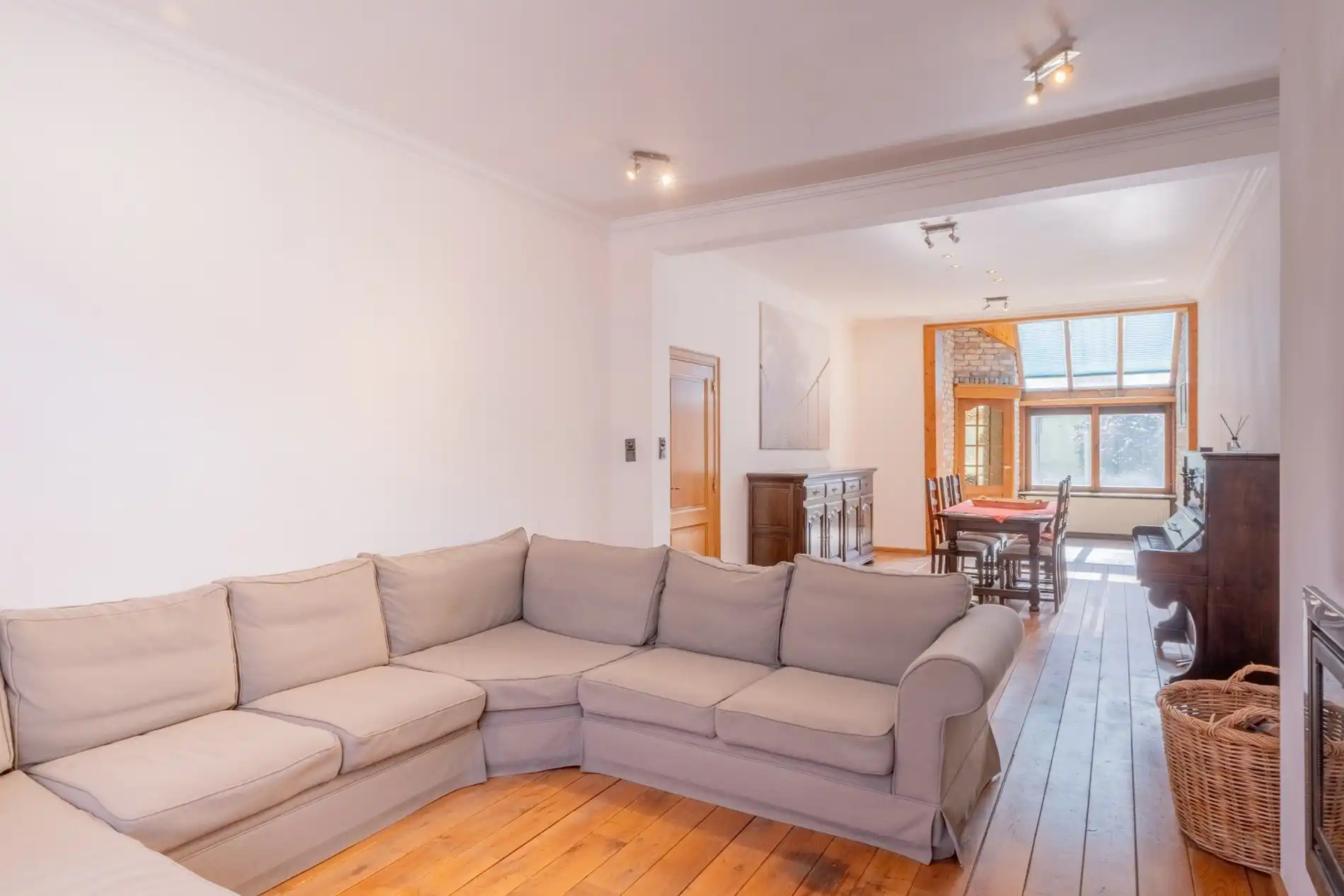 Charmant herenhuis met 5 kamers en zonnige tuin foto 3
