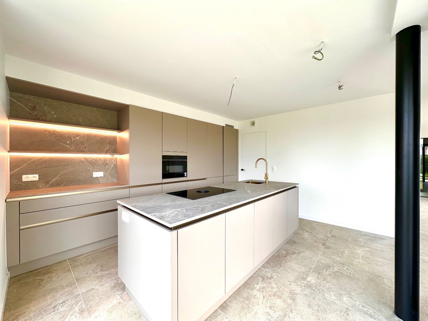Te huur: Exclusieve villa in villawijk Tongers Veld – luxe, rust en comfort op toplocatie foto 10