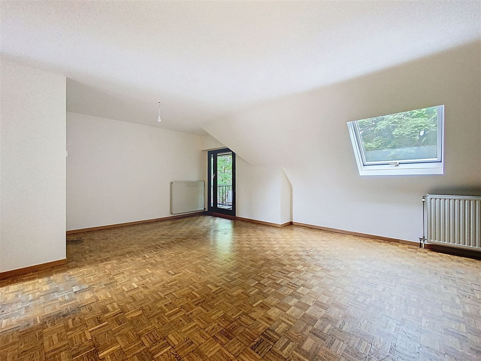 Duplexappartement met lift en terrassen nabij centrum Brasschaat  foto 2