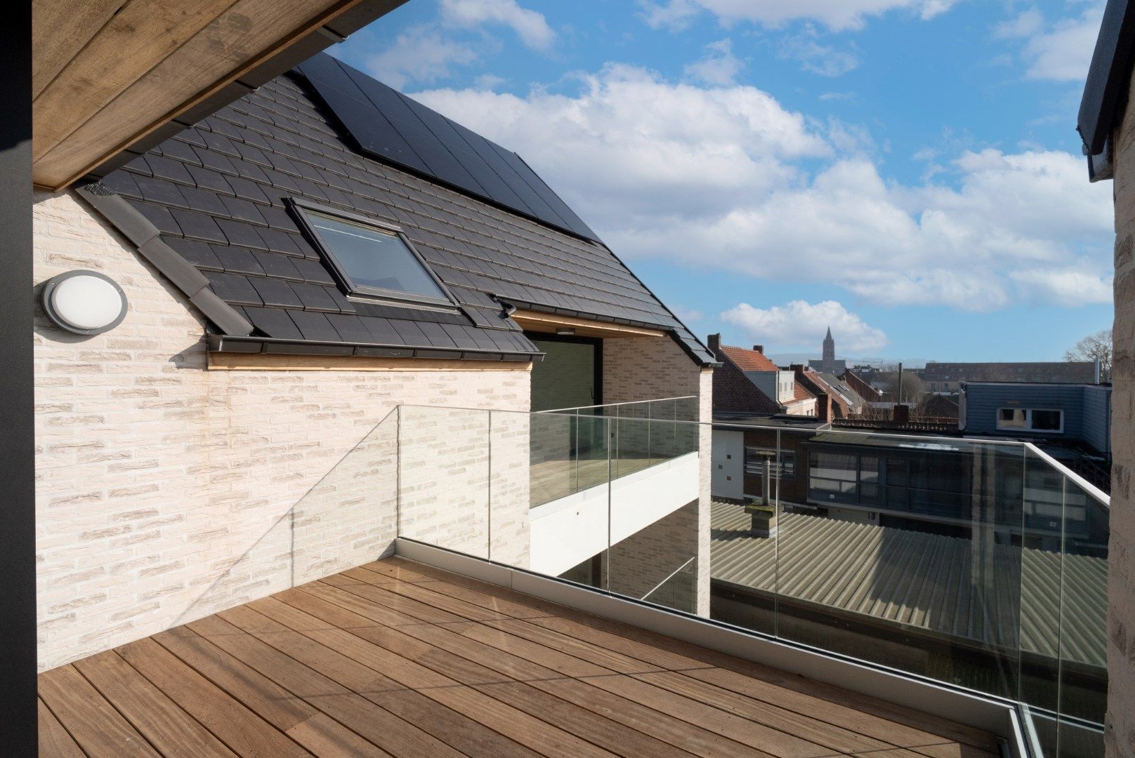 Aangenaam dakappartement met 2 slaapkamers en terras op de tweede verdieping, in Residentie Escautval. foto 9