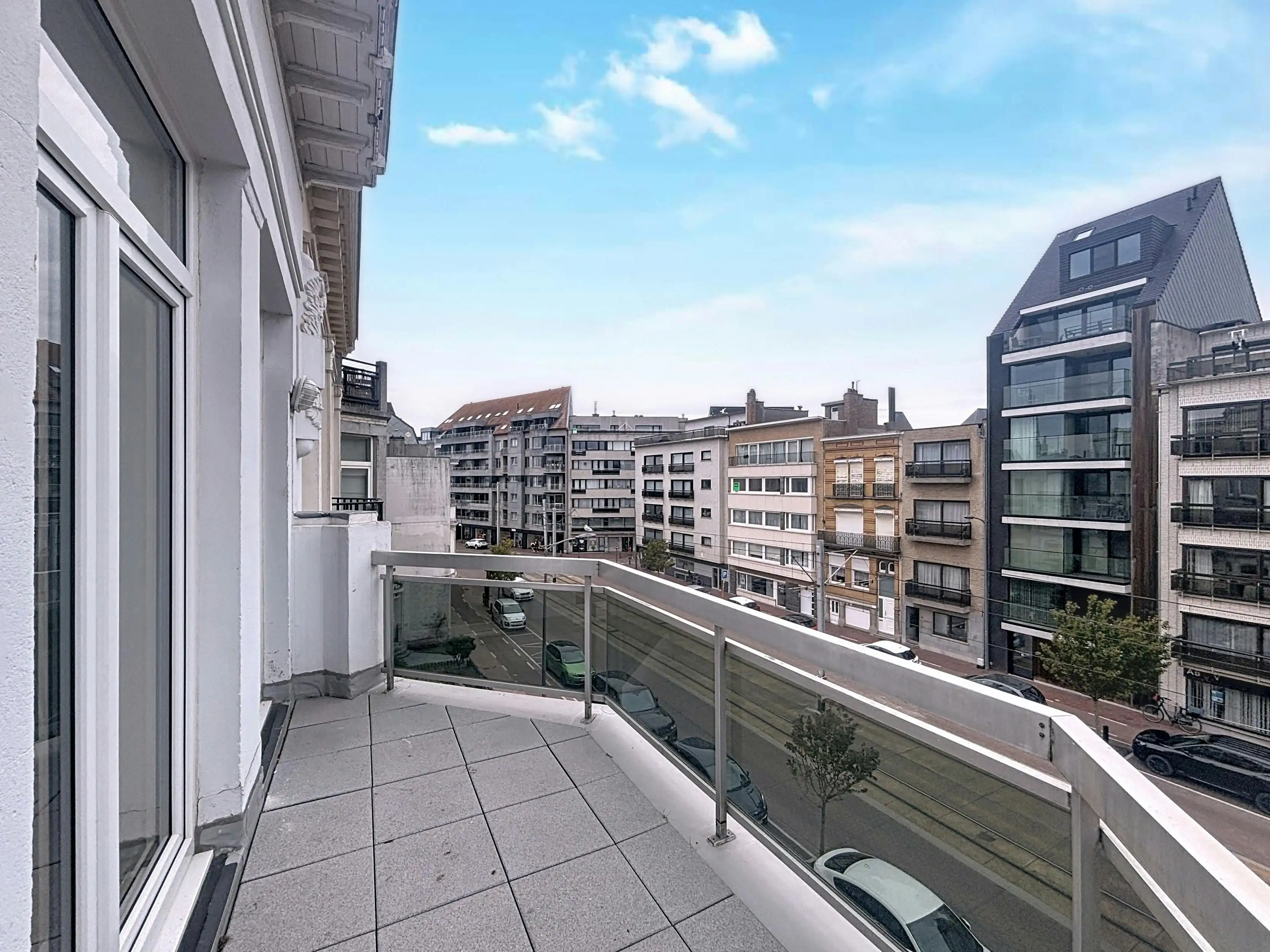 Hoofdfoto van de publicatie: Op te frissen appartement te koop te Blankenberge