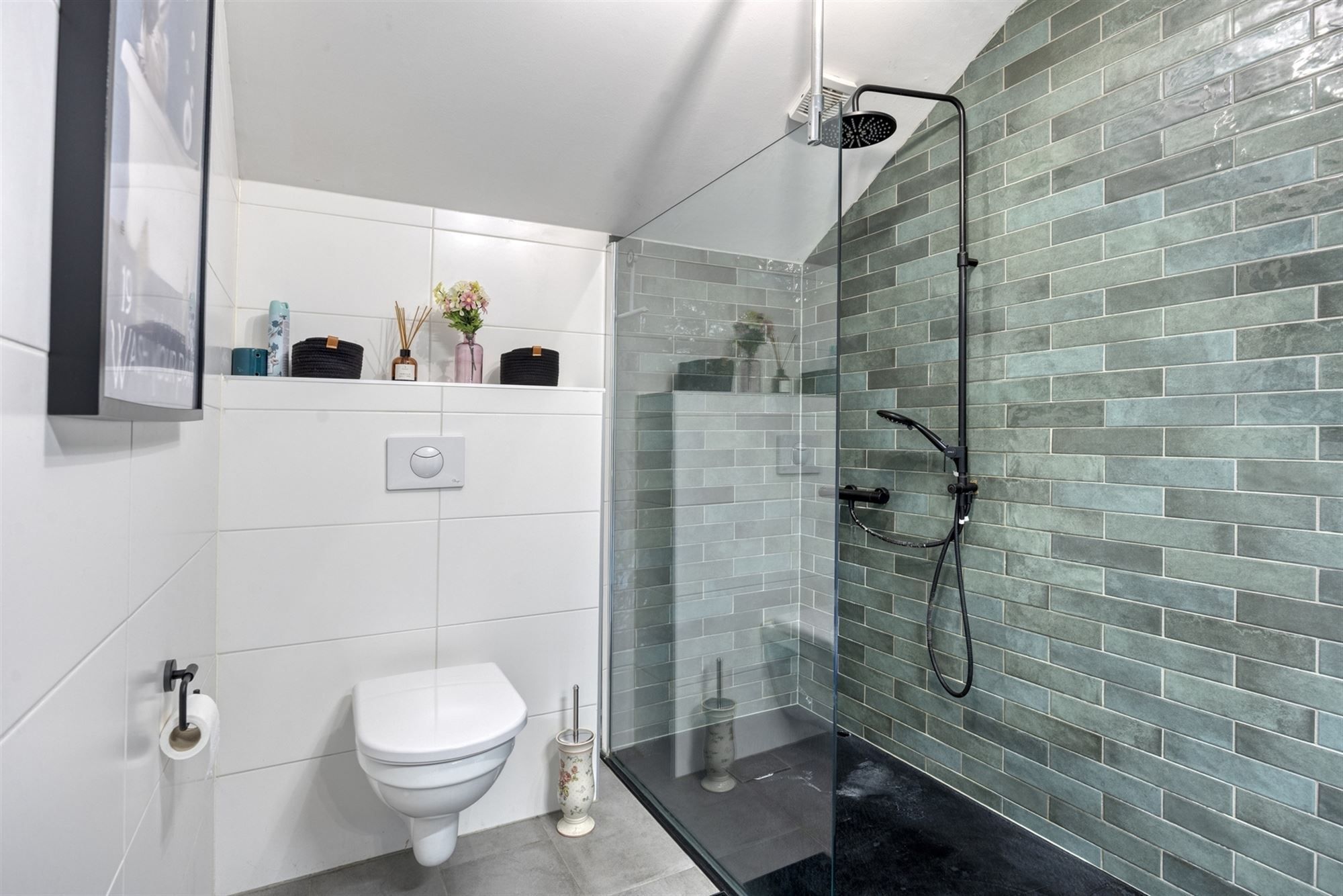 Verrassend ruime villa met klasse in een groene omgeving foto 51