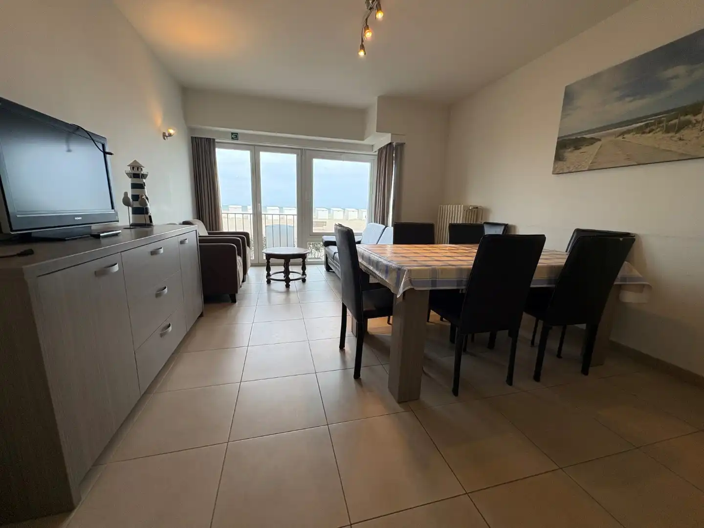 Gelijkvloers appartement te koop op de zeedijk van Koksijde foto 14