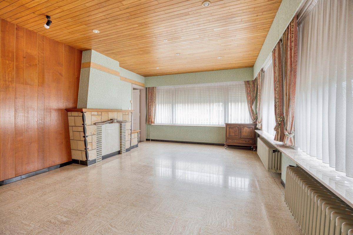 Ruime woning met tuin en 6 slaapkamers foto 7