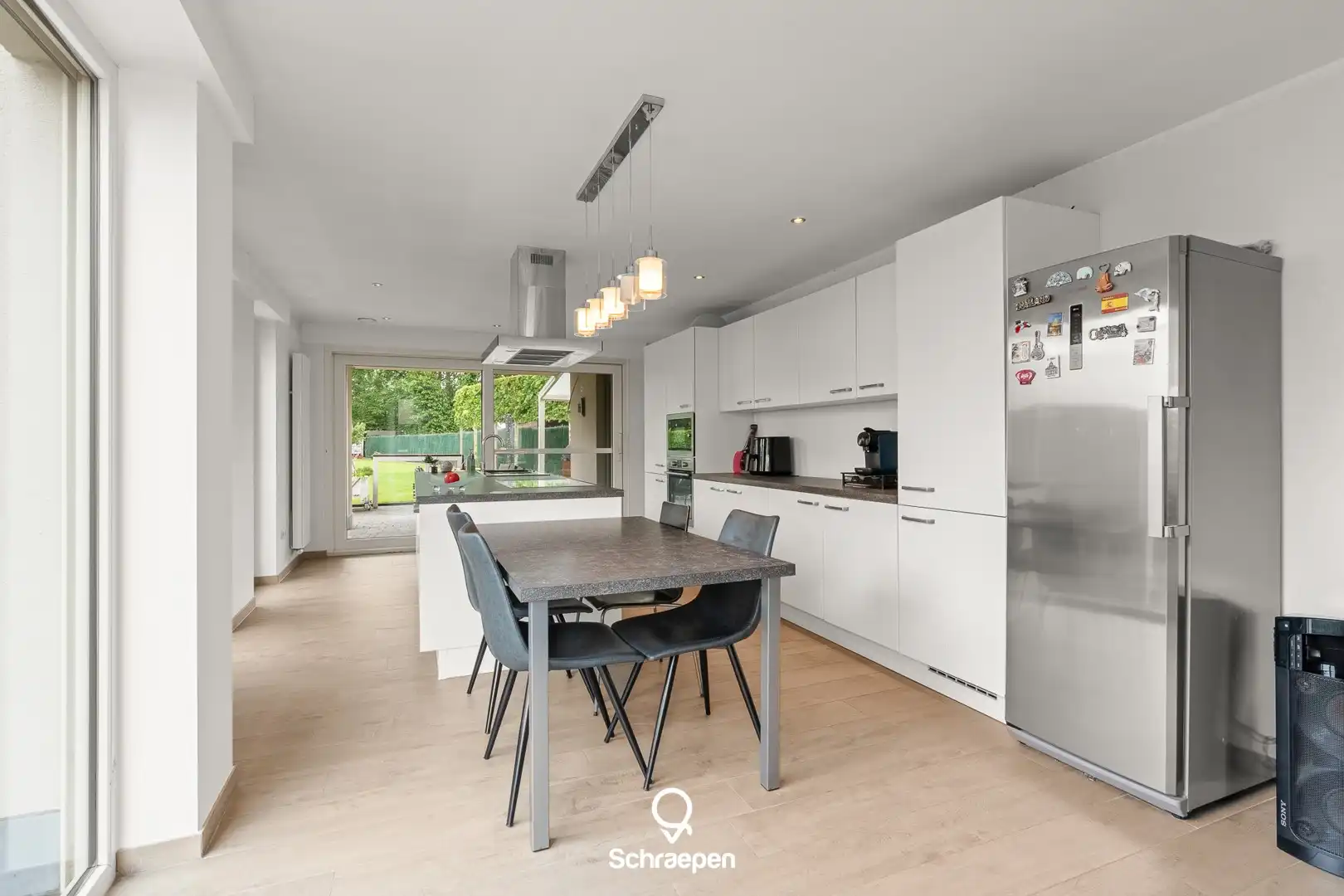 Instapklare én energiezuinige gezinswoning (216 m²) met 3 tot 4 slpks op ideale ligging te Zonhoven! foto 9