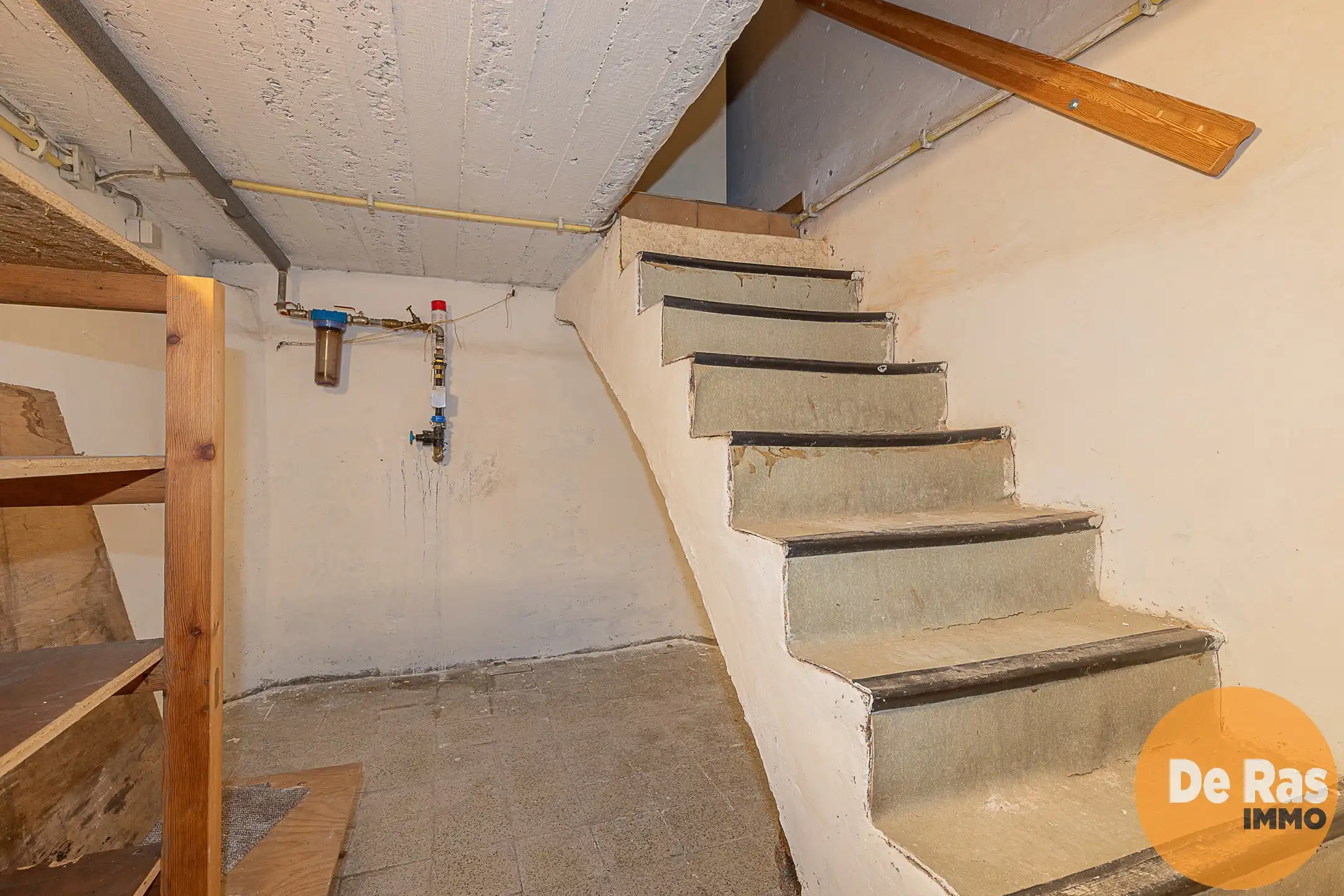 WICHELEN - Centraal gelegen halfopen bebouwing met 4 slpk.  foto 19