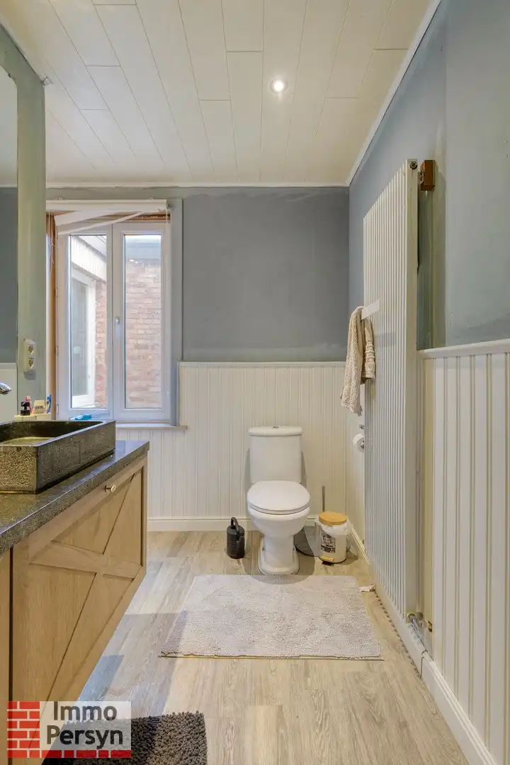 Charmante en centraal gelegen gezinswoning met karakter in het hart van Scherpenheuvel foto 16