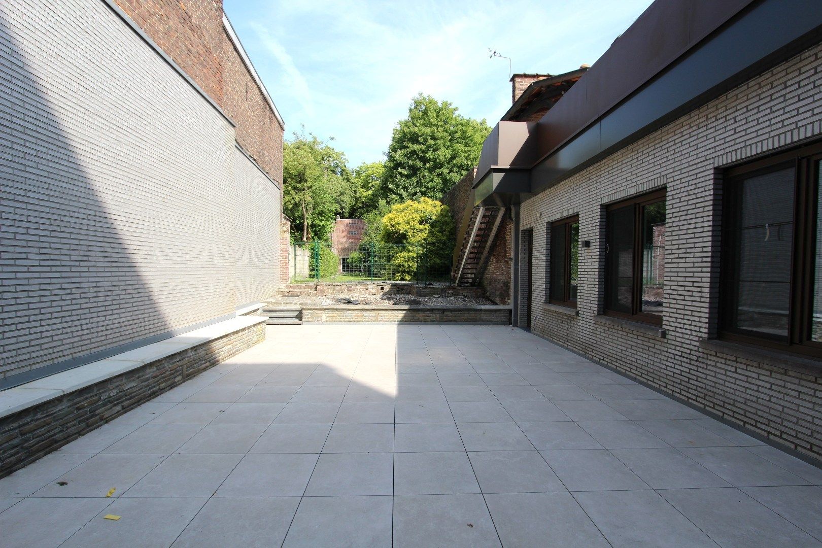 LUXE GELIJKVLOERS APPARTEMENT MET GROOT TERRAS foto 3