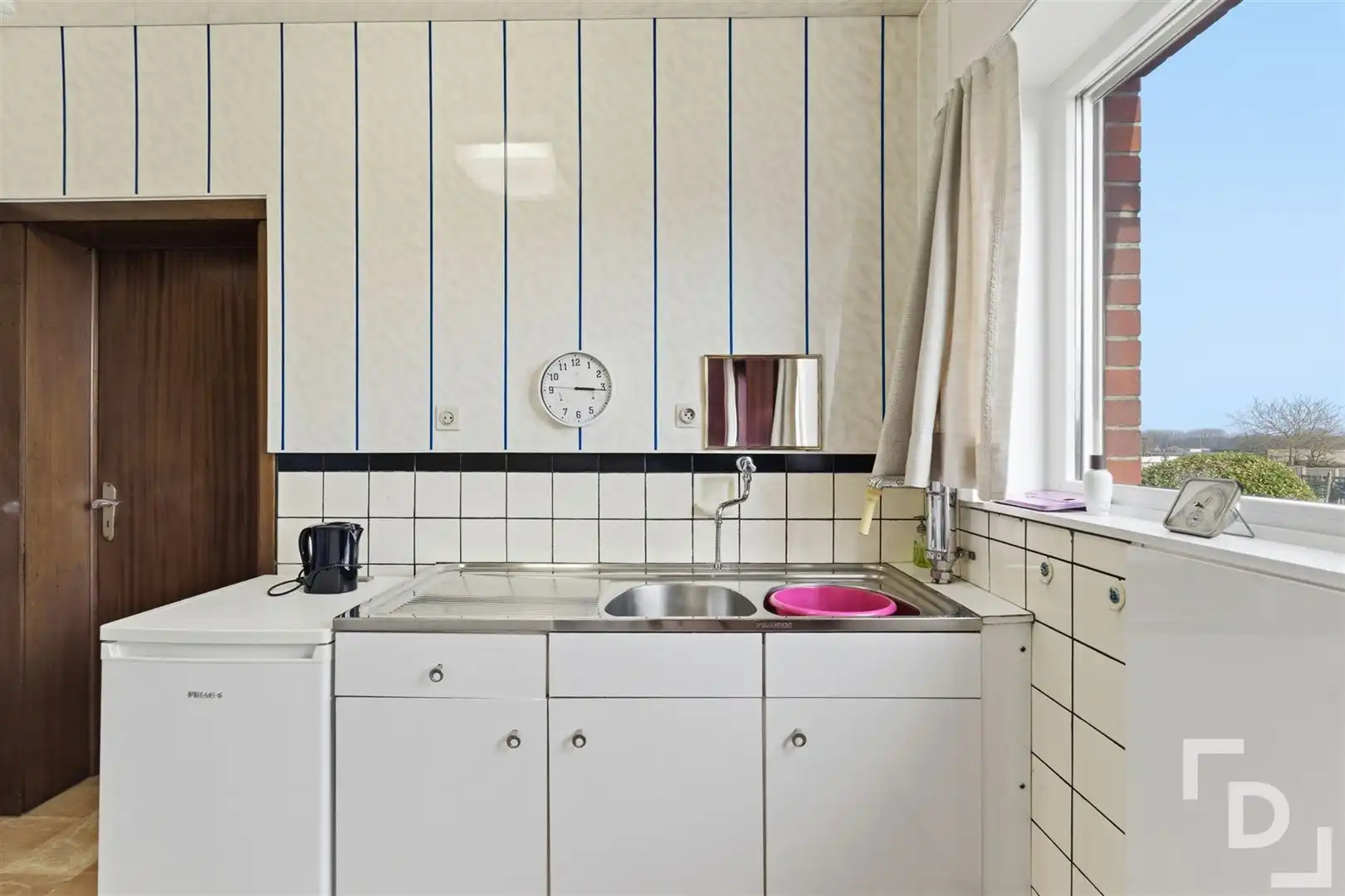 Te renoveren HOB met enorme tuin met landelijke verzichten te koop in Dikkebus foto 10