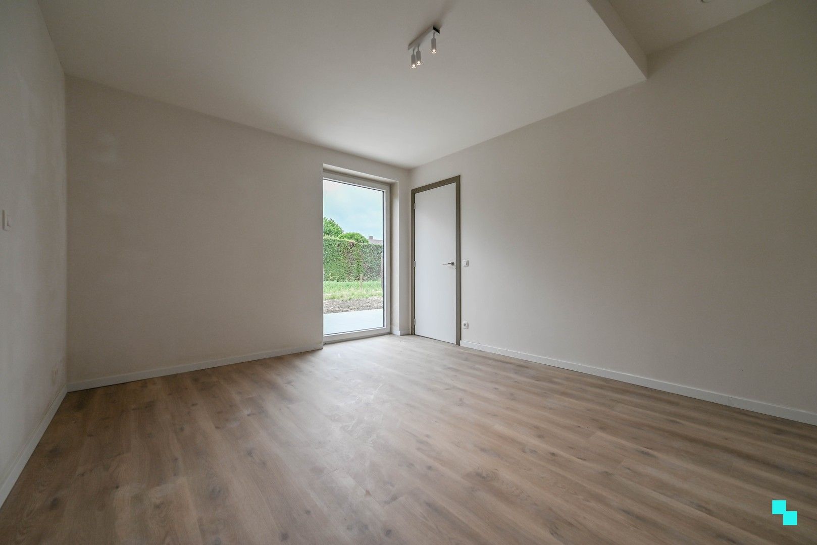 Moderne en energieneutrale parkwoning met zicht op het groen te Bosmolens foto 21