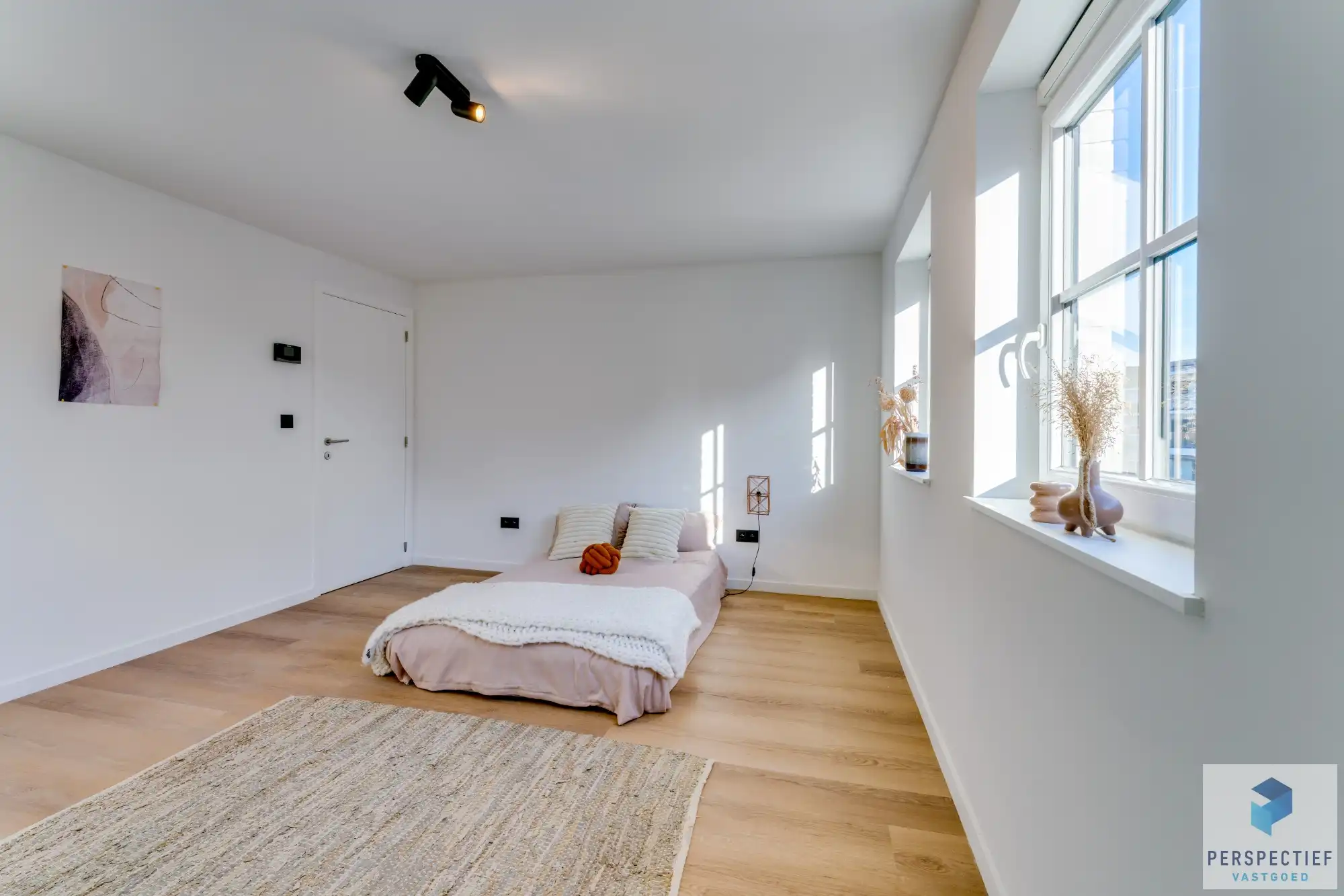 BEZOEKMOMENT ZATERDAG 31/01 VAN 9U TOT 10U30 | Landelijk gelegen hedendaagse 4 slpk woning met bijgegebouw, grote tuin en weide foto 16