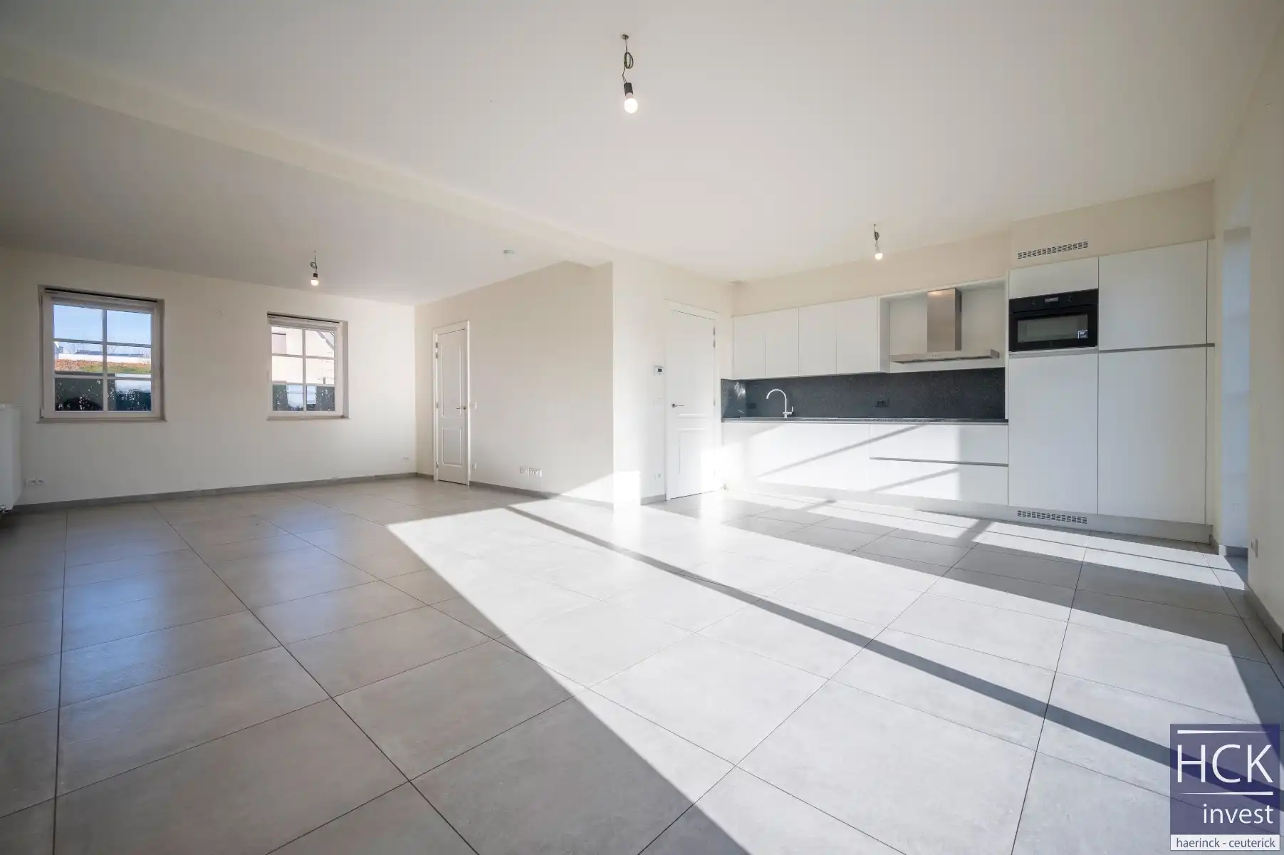 KRUISHOUTEM - Rustig gelegen ruime woning met groenzicht! foto 3