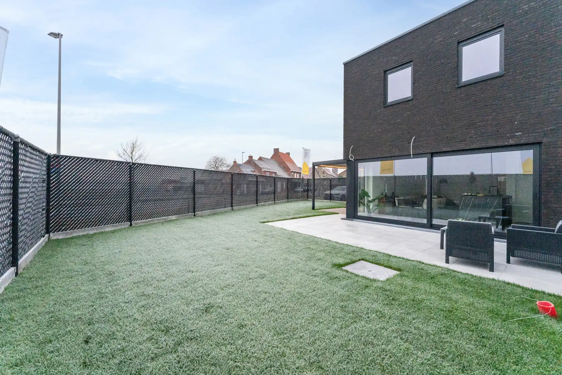 Moderne, gesloten woning foto 21