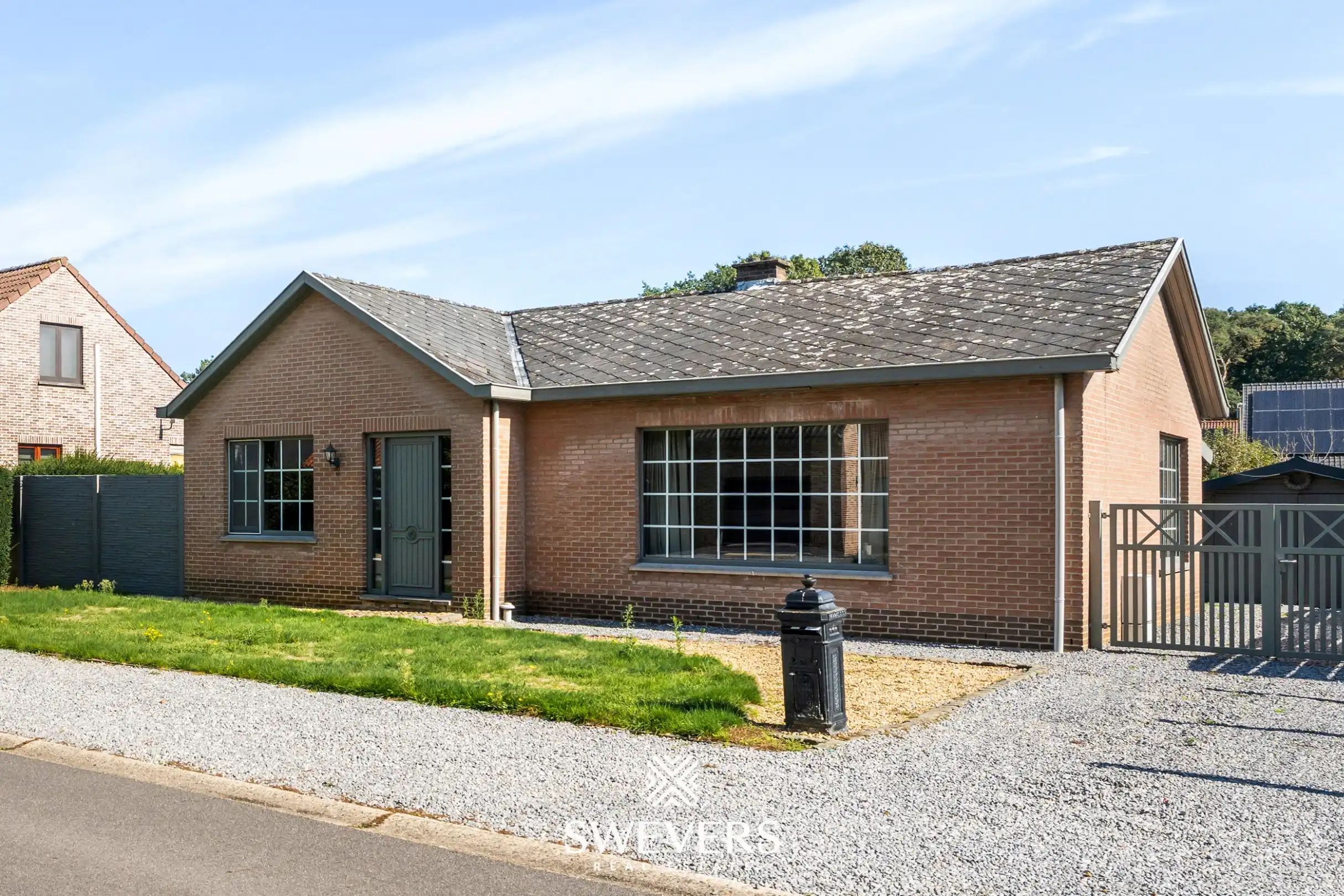 Te renoveren gelijkvloerse bungalow met 3 slaapkamers foto 25