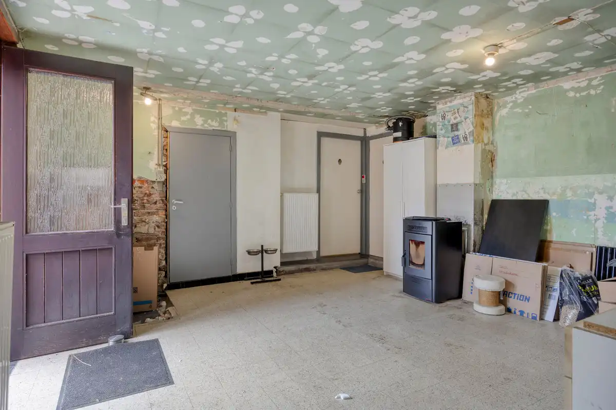 RUIME OP TE FRISSEN VRIJSTAANDE WONING OP 16A TE ZUTENDAAL. foto 10