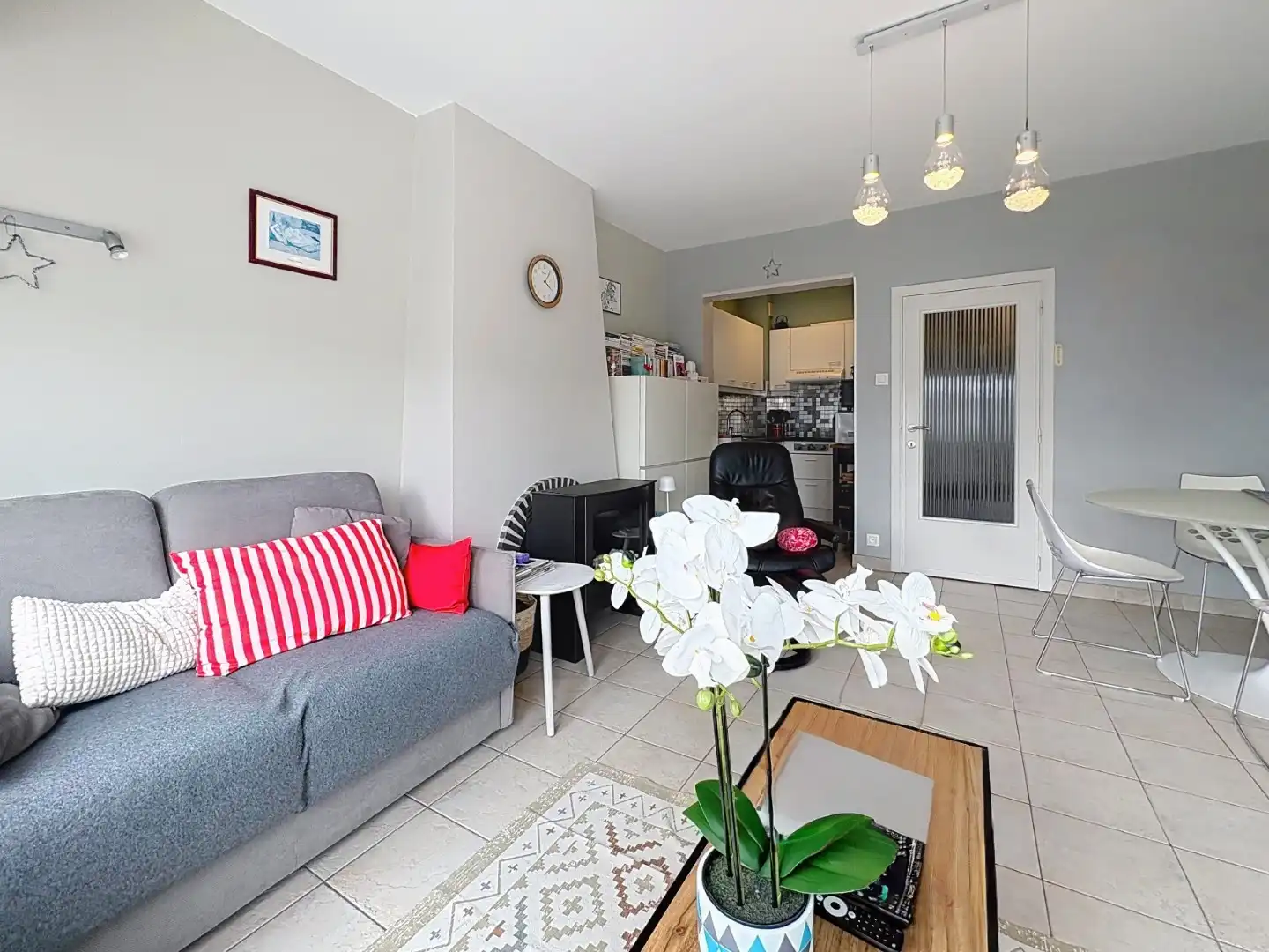 Te koop: verzorgd en zonnig appartement vlak bij zee foto 8