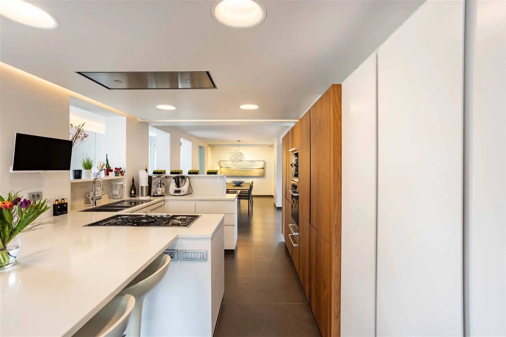 Exclusieve villa met uitzonderlijk open zicht in 'De Bommels'.  foto 13