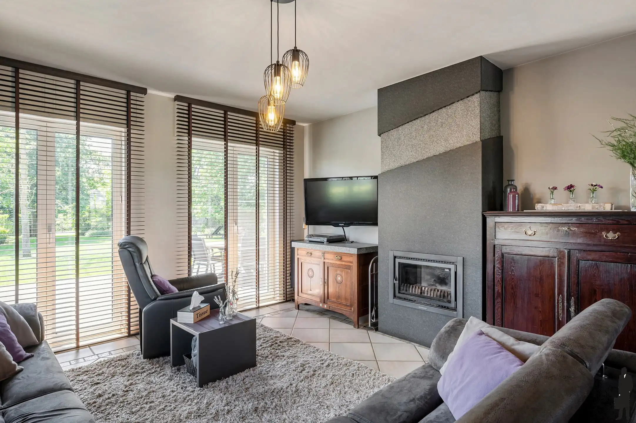 Ruime vrijstaande villa met 4 slaapkamers, inpandige garage en zuidgerichte tuin op een perceel van 2.957 m². foto 7