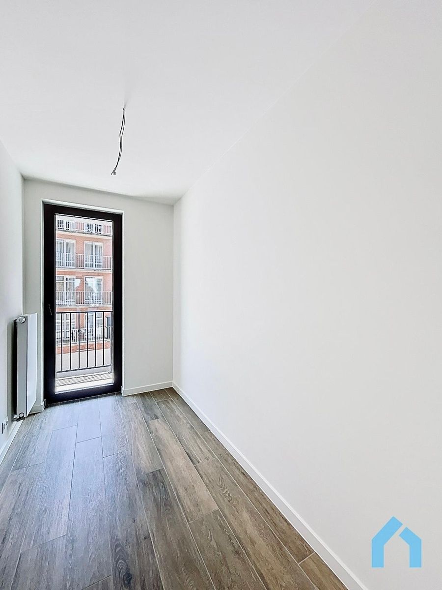 High-end nieuwbouwappartement op de tweede verdieping met adembenemend zeezicht te koop foto 16