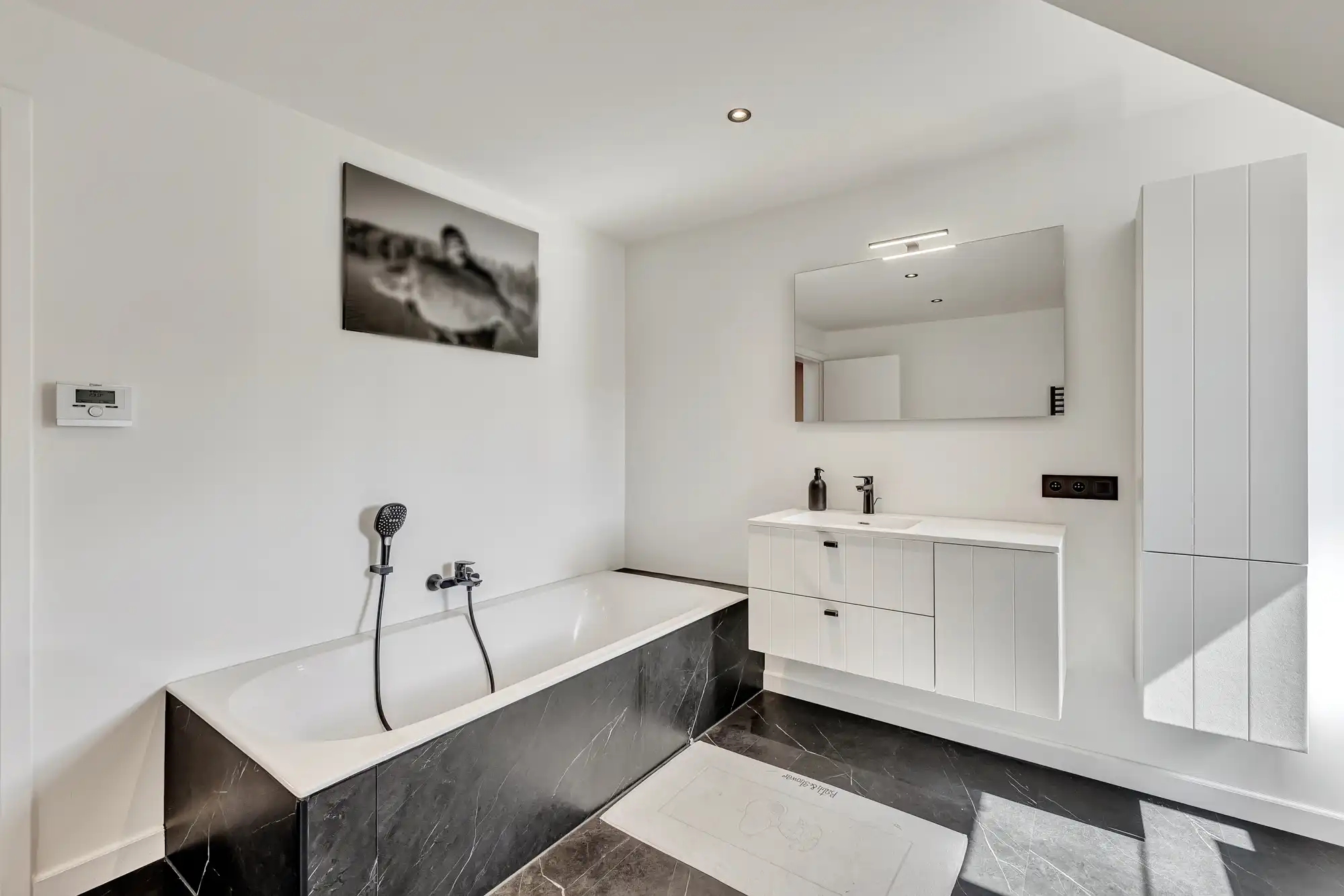 Instapklare, goed onderhouden villa op gunstige locatie foto 30