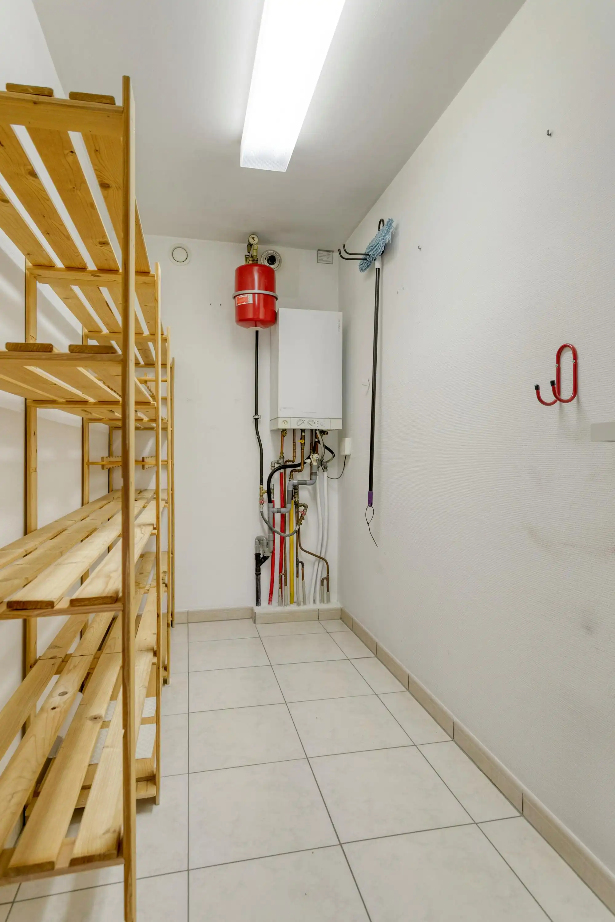Ruim appartement (103m2) met 2 slaapkamers, terrassen te Sint-Kruis foto 11