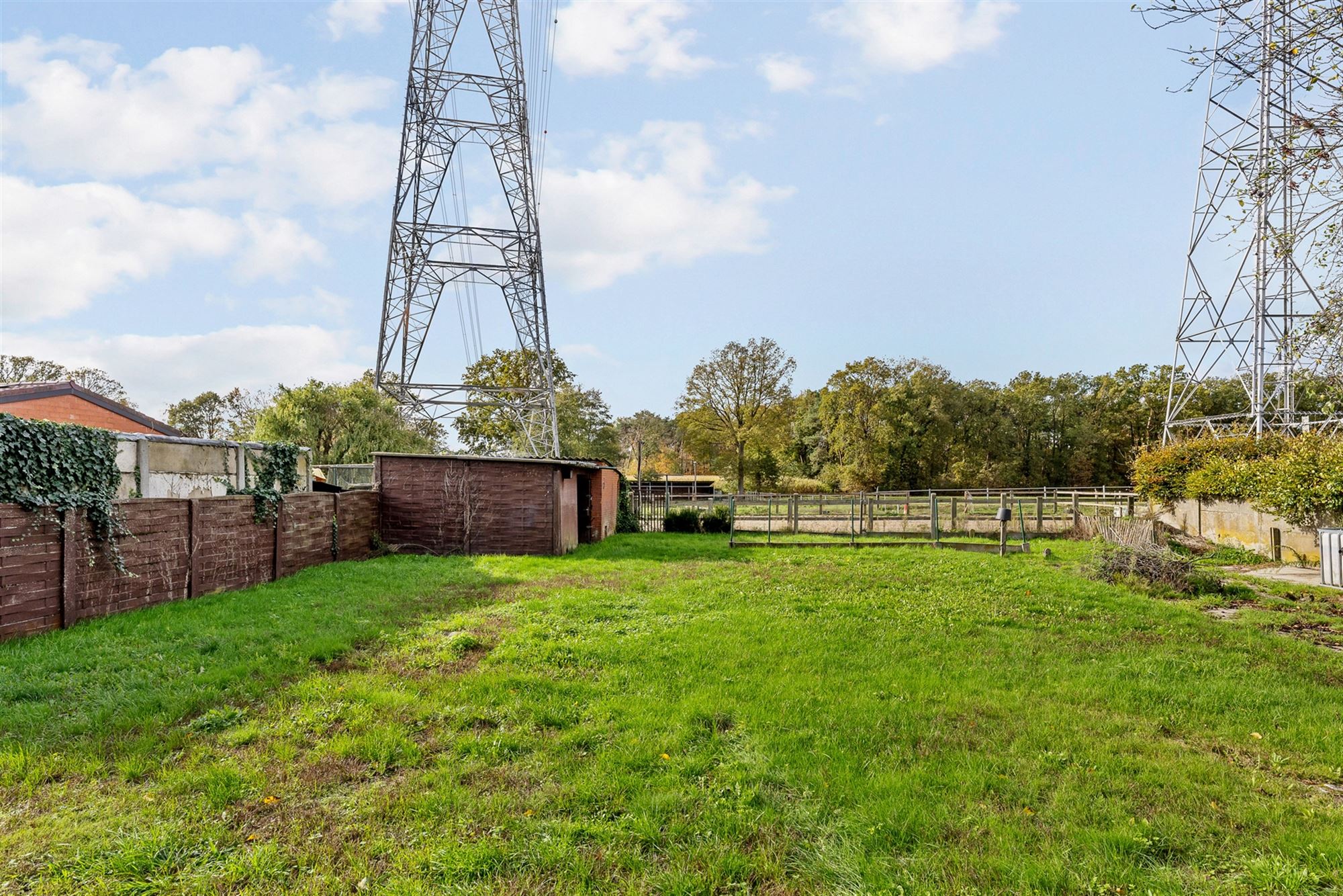 RUIME WONING OP EEN PERCEEL VAN 930M2! foto 25