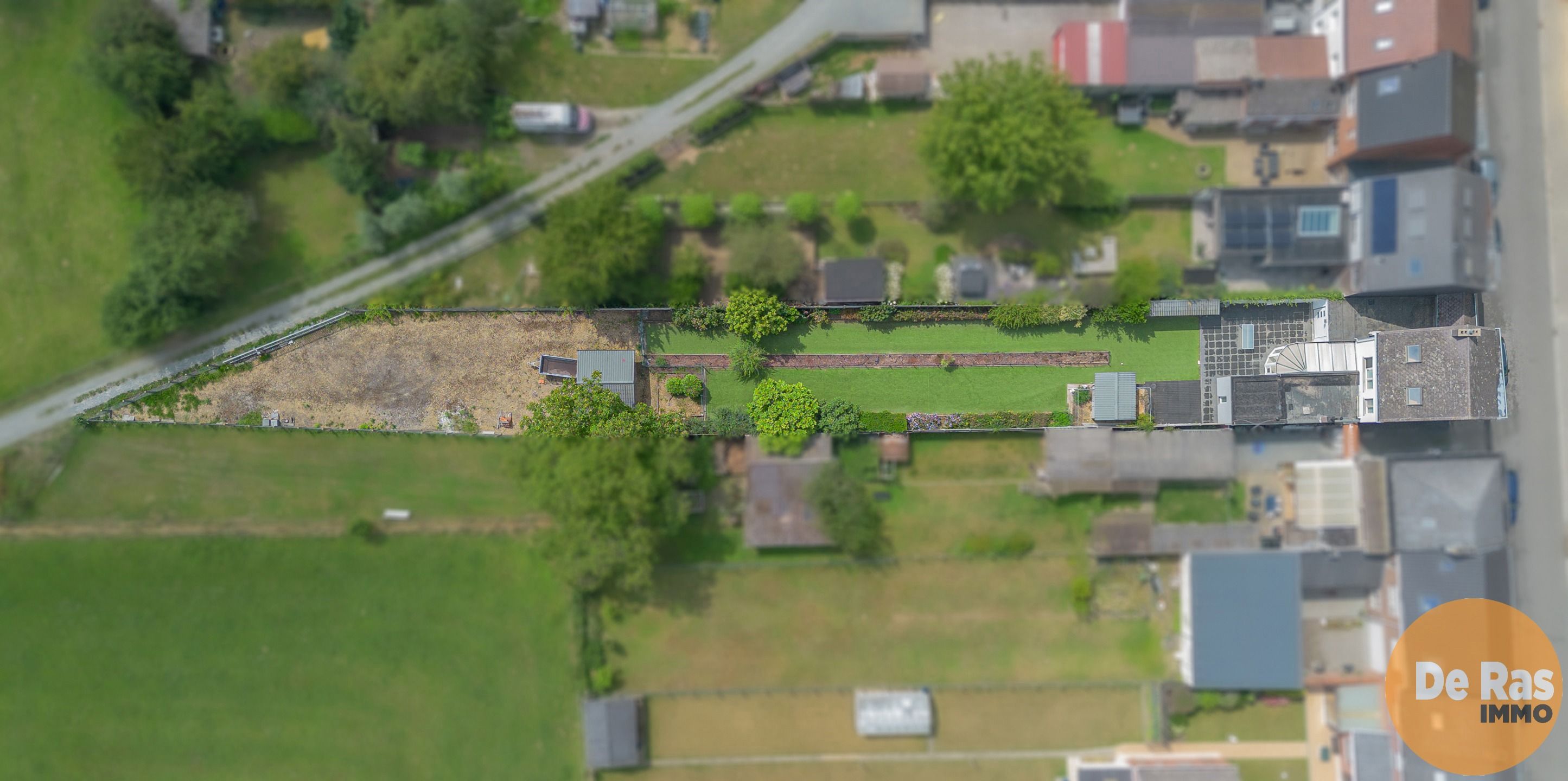  ERONDEGEM- Instapklare woning met grote tuin  foto 26