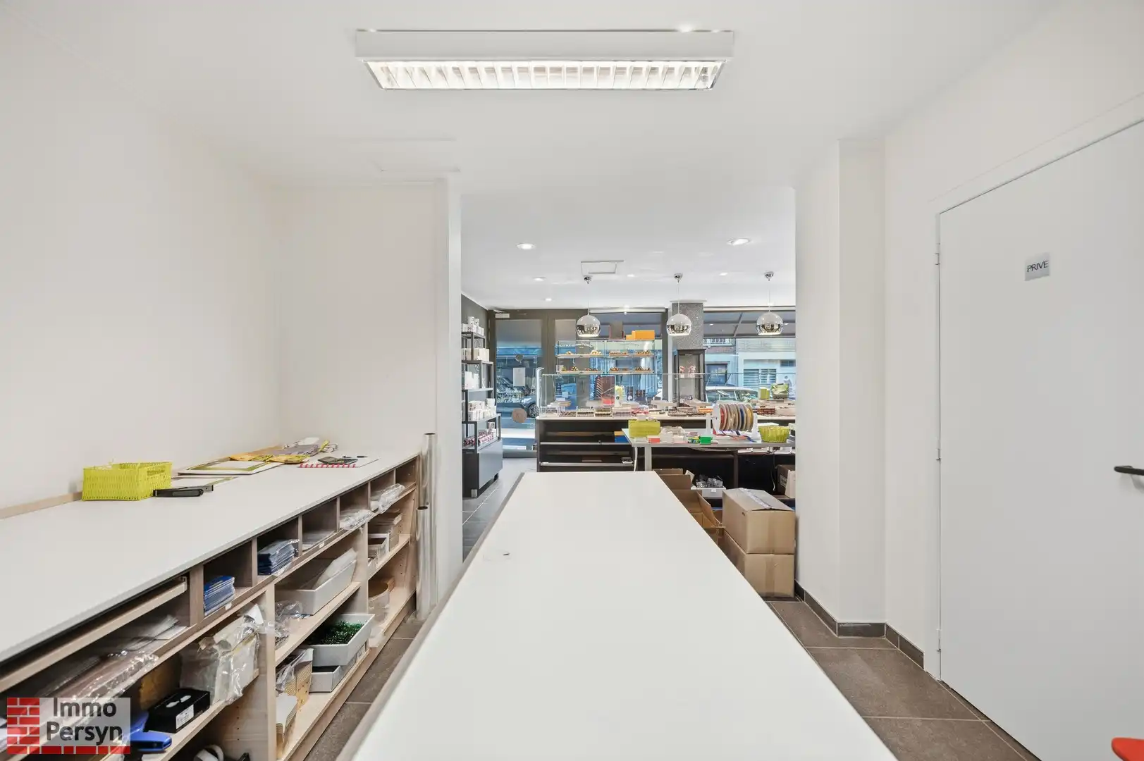 Zorgeloze investering op toplocatie: Gerenoveerd handelspand (Leonidas) in hartje Scherpenheuvel foto 8