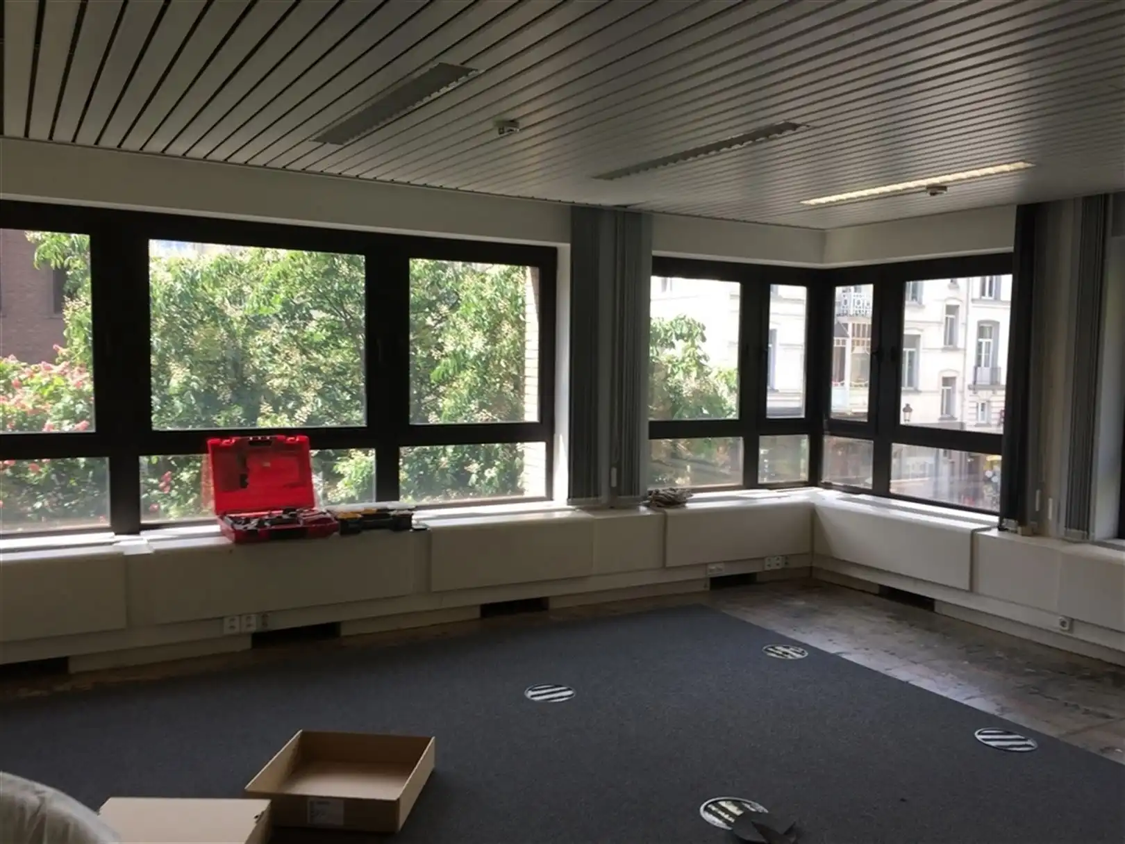 TROON/ TRÔNE 60: 331m² foto 12