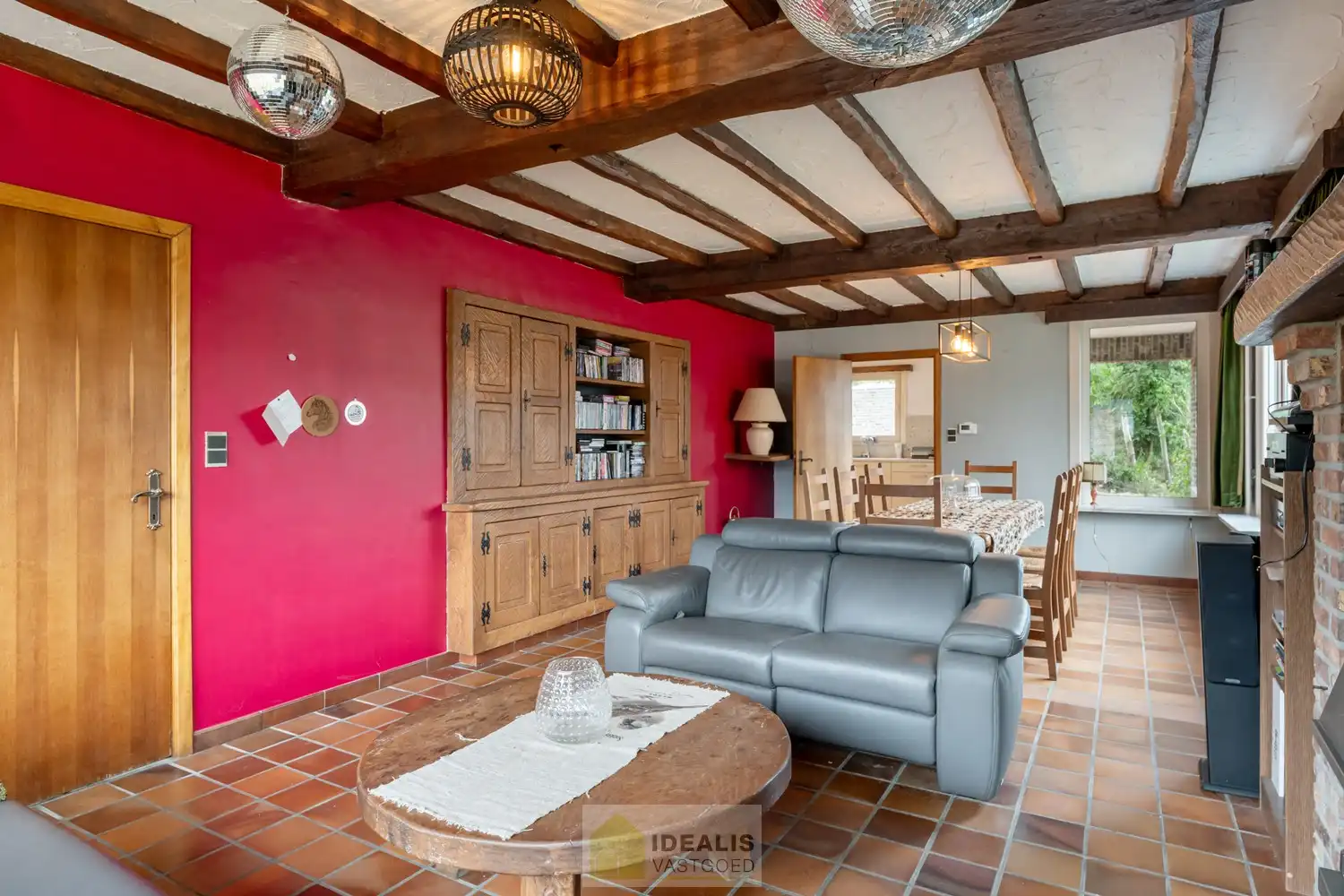 IDEALIS VASTGOED - EENGEZINSWONING MET 4 SLAAPKAMERS OP EEN AANGENAAM PERCEEL VAN 8A 71CA! foto 10
