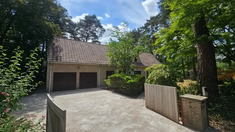 Mooi gelegen villa 330m² op 28 are tegenover natuur-wandelgebied foto 30