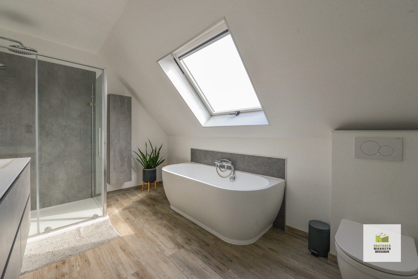 Instapklare hoekwoning met 3 slaapkamers op centrale en rustige ligging te Sint-Kruis foto 15