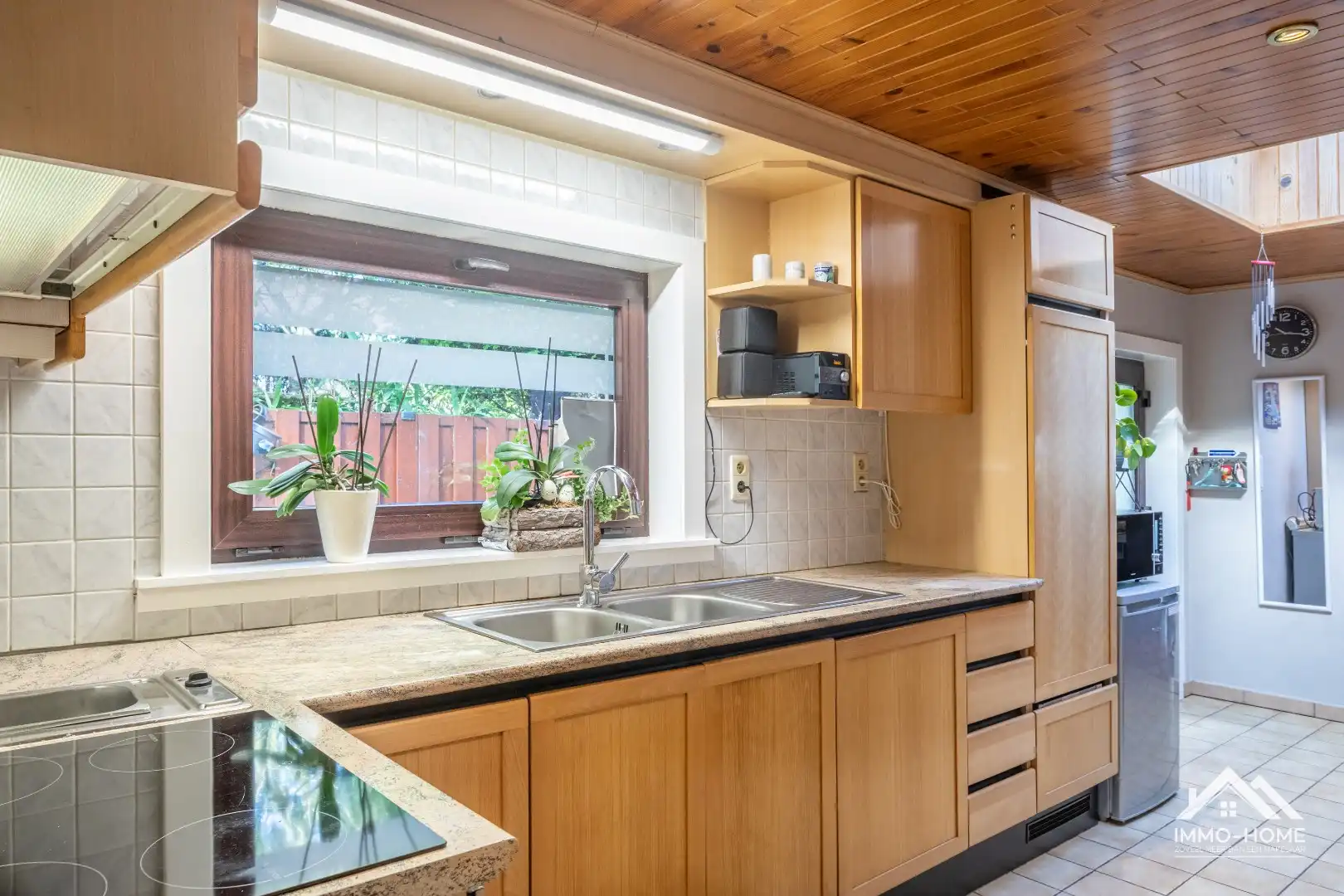 Instapklare starterswoning met een landelijk uitzicht!  foto 7