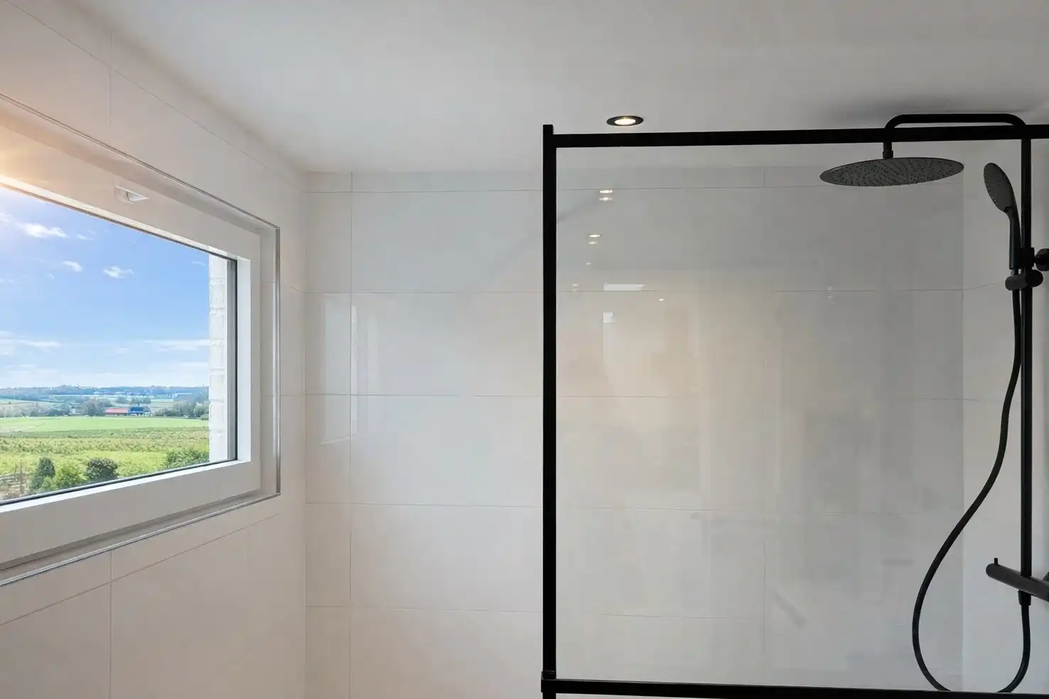 Zeer rustig gelegen & volledig vernieuwde woning te koop in het prachtige Heuvelland foto 12