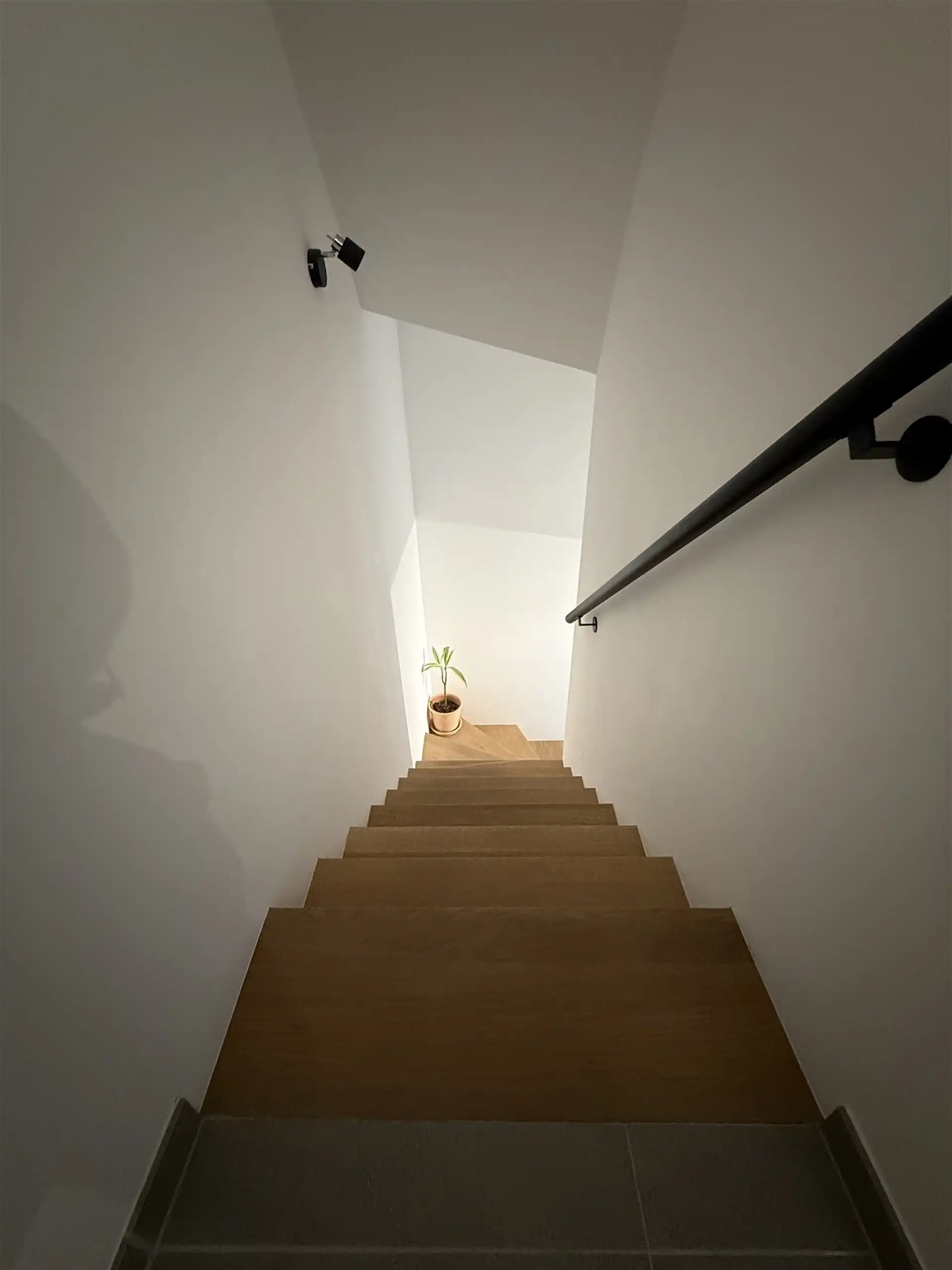 Ruime woning in rustige buurt te Merchtem  foto 9