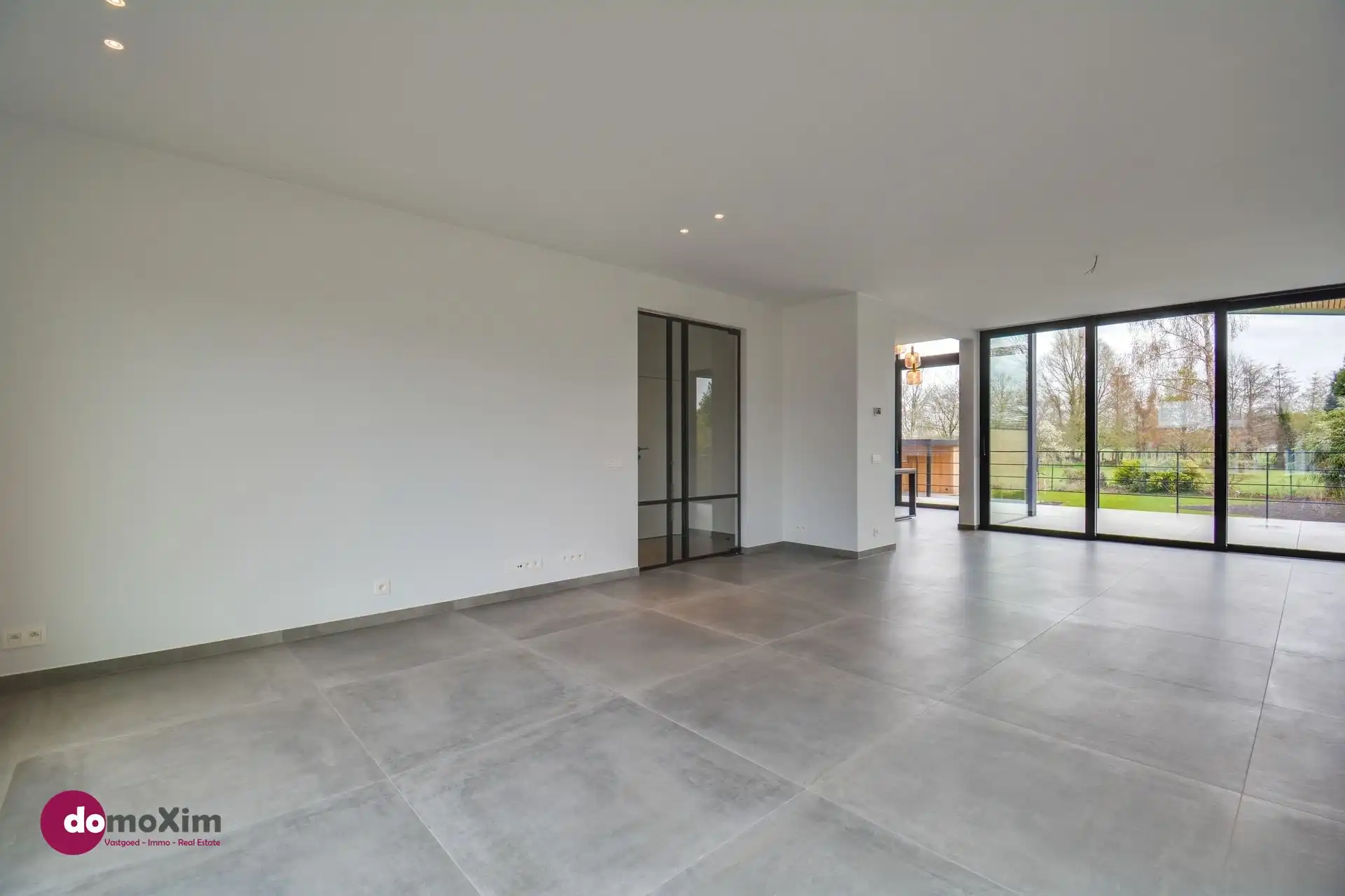 Ruime gerenoveerde woning met een prachtig uitzicht in Hombeek foto 4