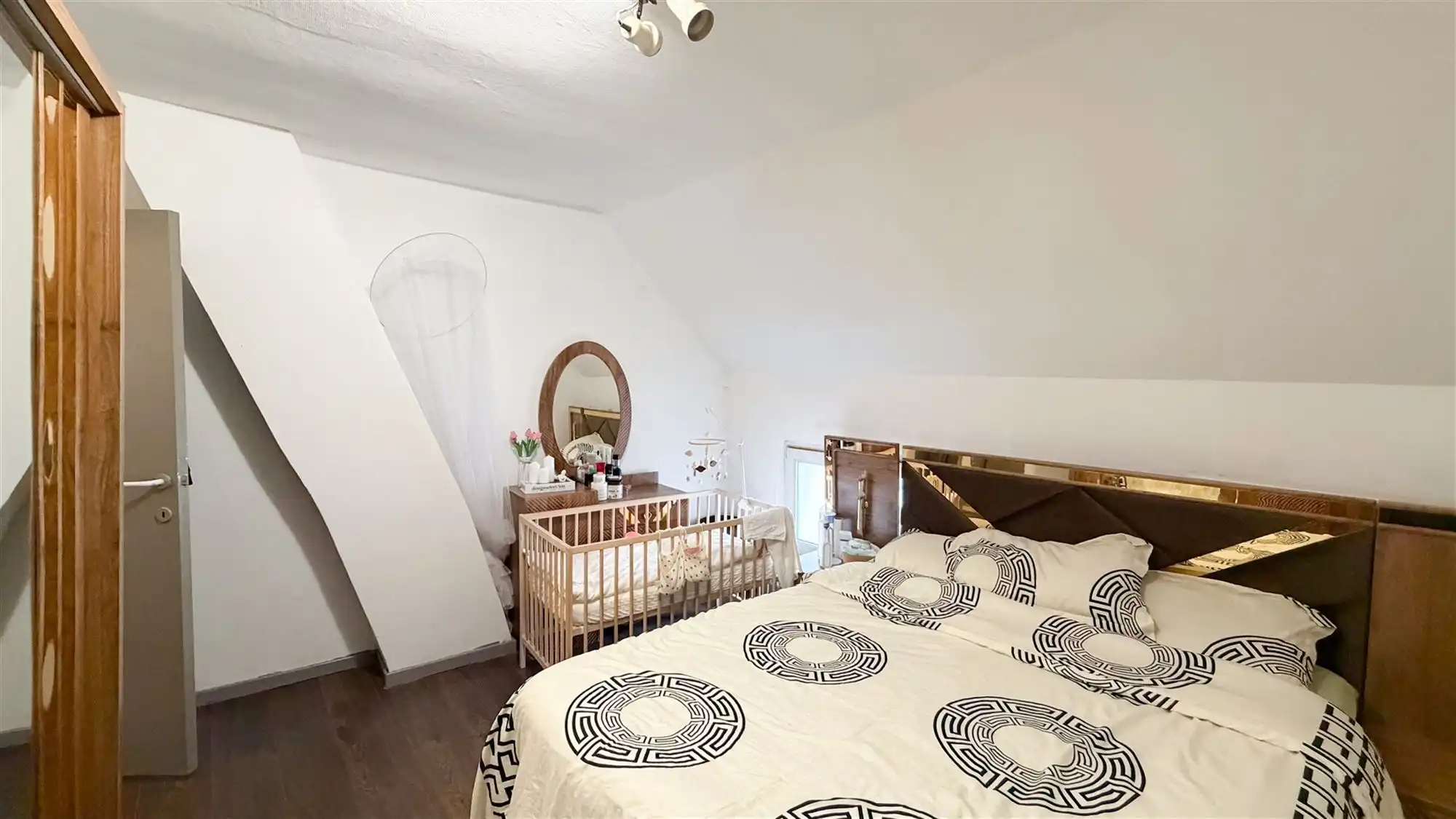 Appartement en studio te koop in Mechelen!  foto 8