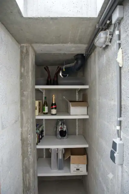 Prachtig Dakappartement met 2 slaapkamers en TERRAS te koop in Roeselare foto 16