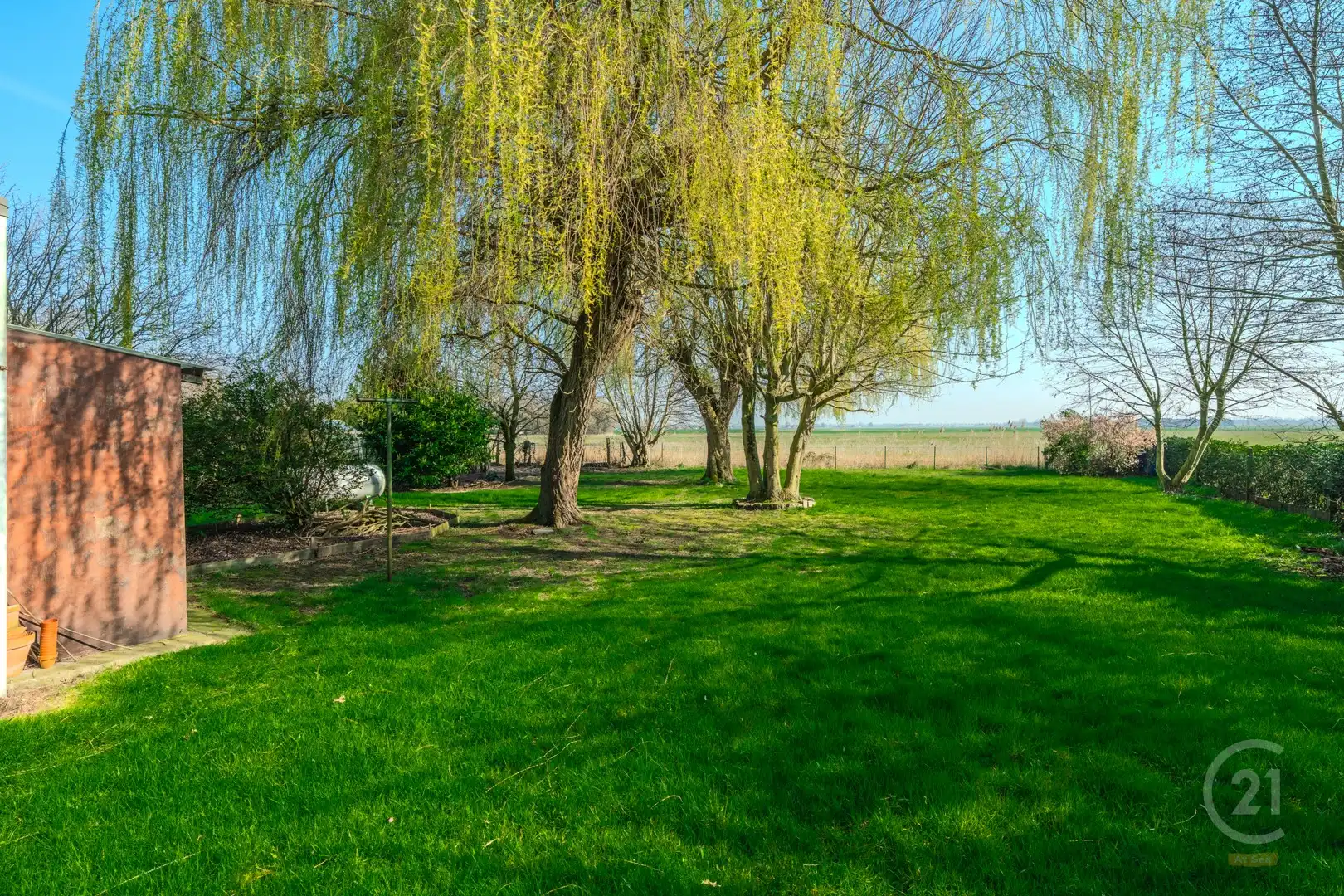 Gezellige woning met veel buitenruimte en rustige ligging foto 27