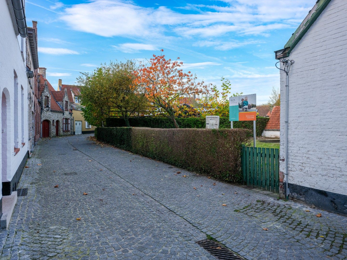 Voormalige schoolgebouwen - centrum Damme foto 7